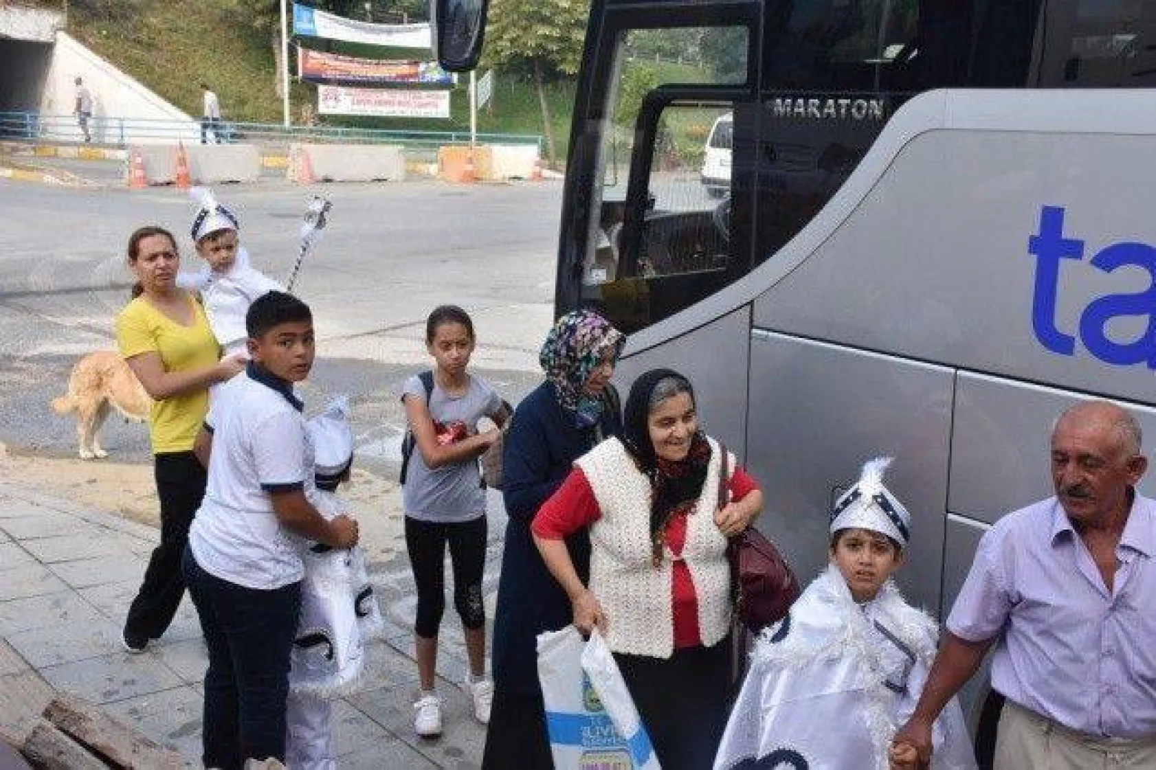 Başkan Işıklar 80 çocuğu sünnet ettirdi