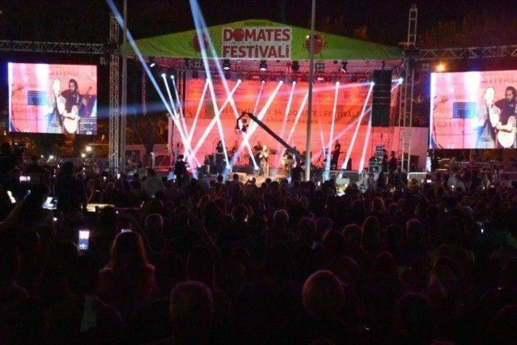 34 yıldır sürdürülen gelenek Domates Festivali