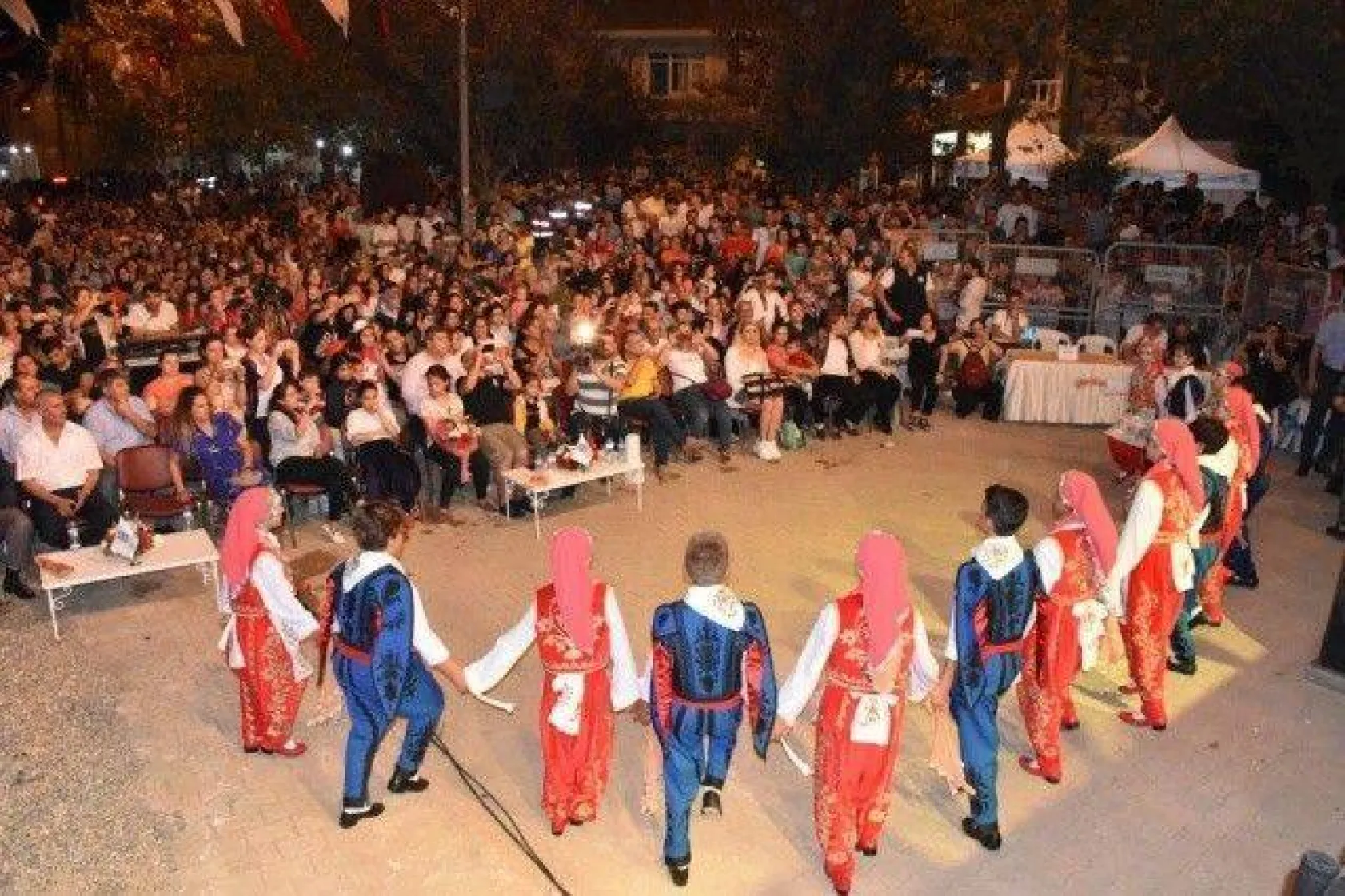 Kadıköy'de Renkli Karpuz Festivali