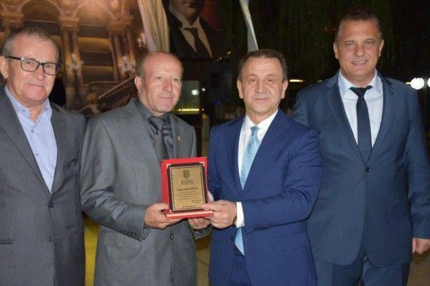 Işıklar Personeliyle Aile Yemeğinde buluştu