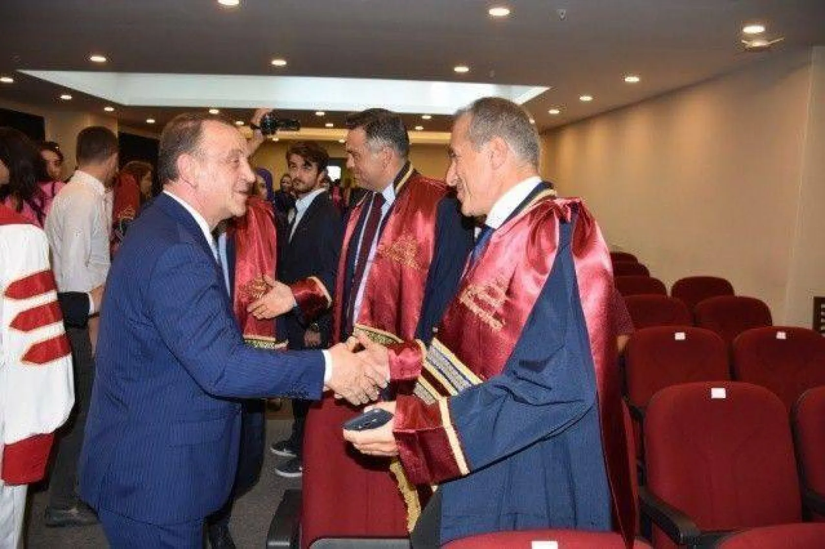 Işıklar Rumeli Üniversitesi Eğitim Yılı Açılışına Katıldı