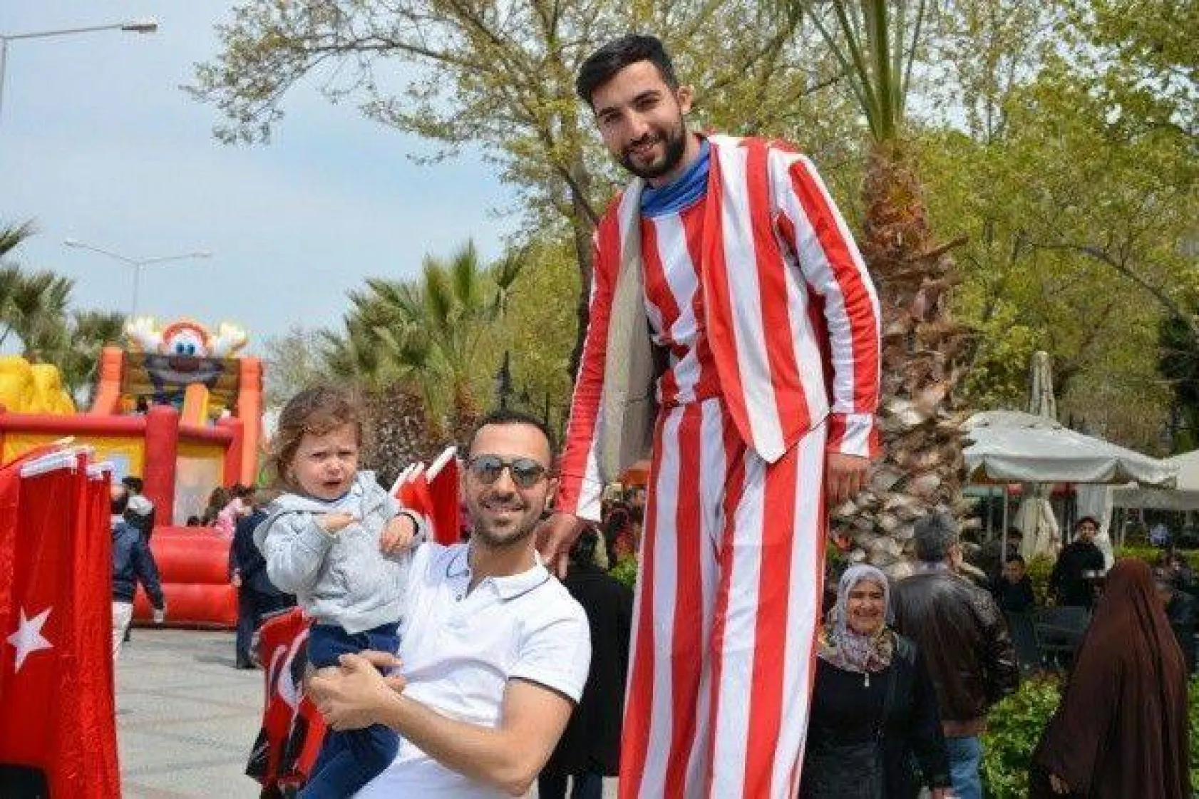 23 Nisan coşku içinde kutlandı