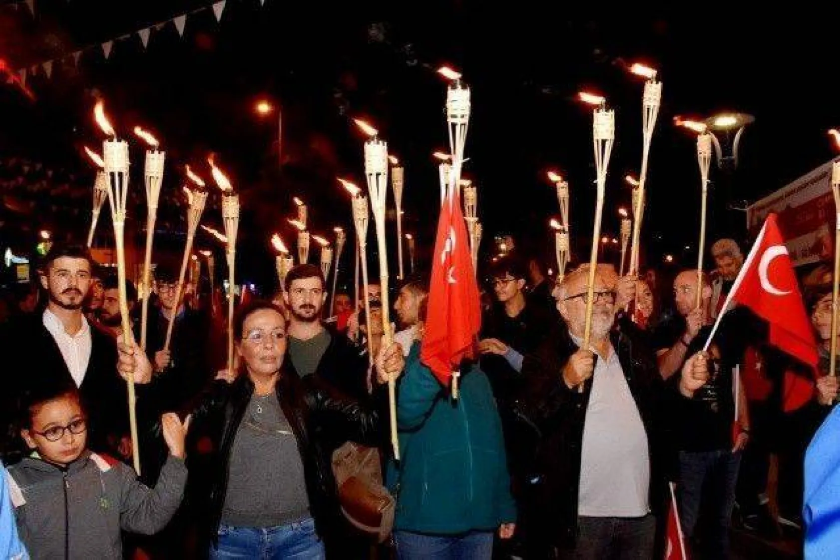 Binlerce Silivrili Cumhuriyet Yürüyüşünde Buluştu