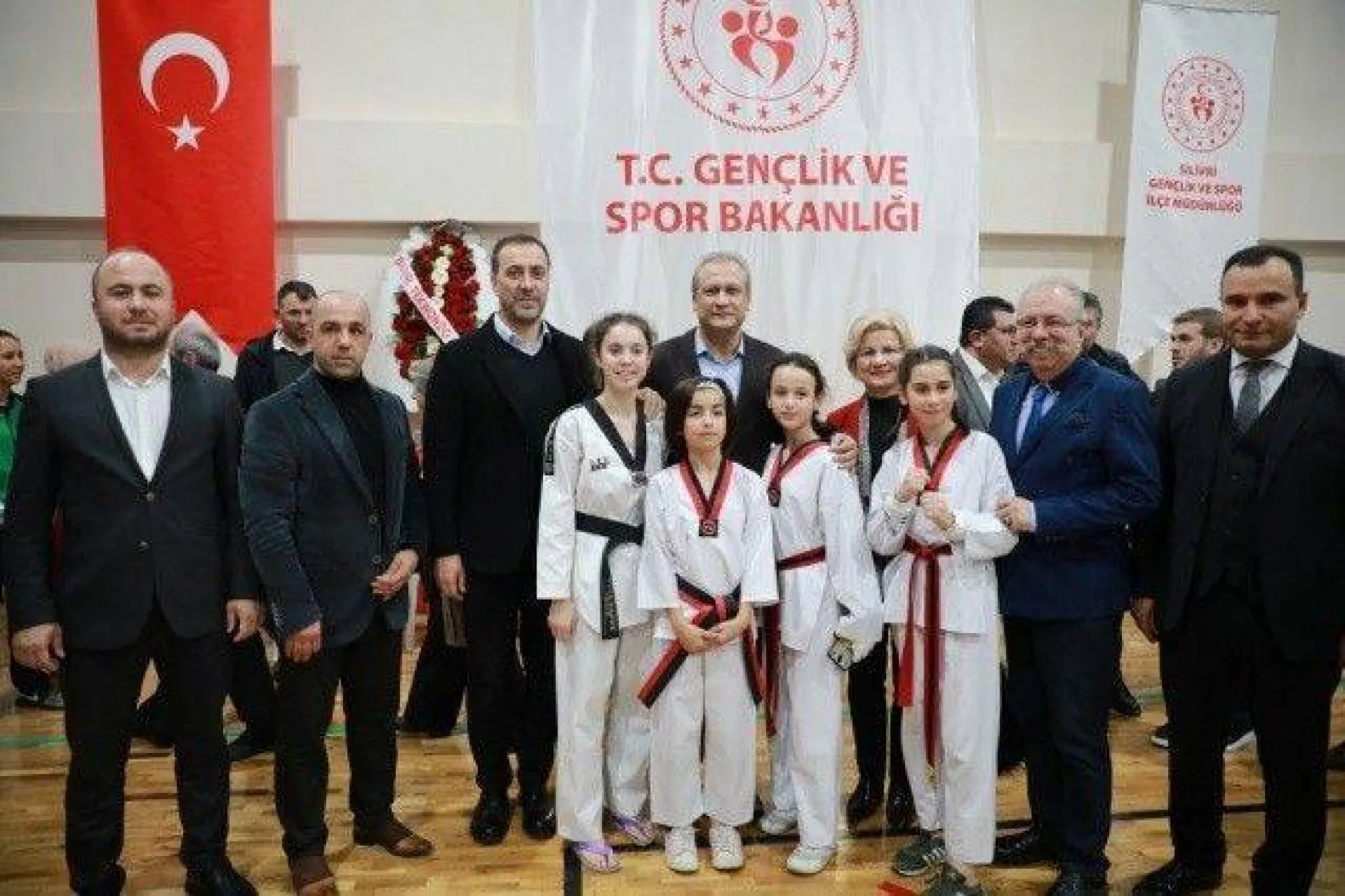 Şehitler Anısına Taekwondo Turnuvası Düzenlendi