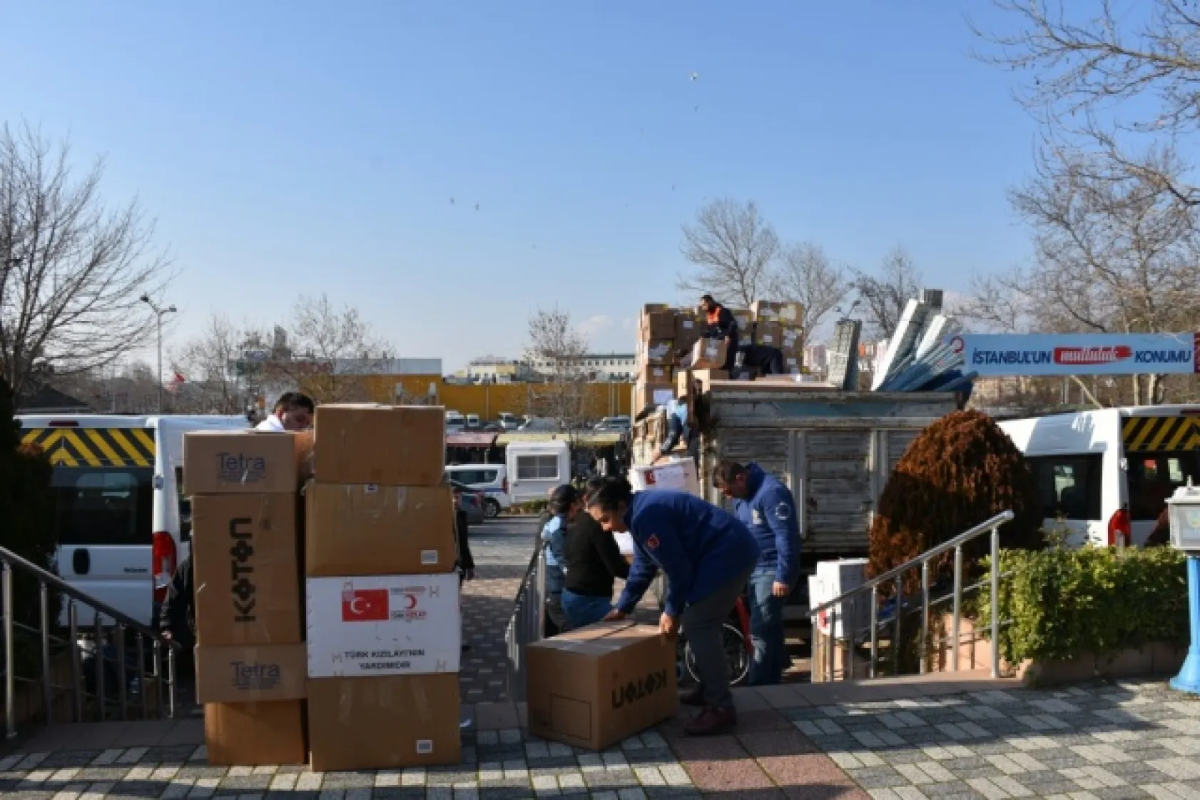 Silivri Belediyesinden Sivrice'ye yardım eli