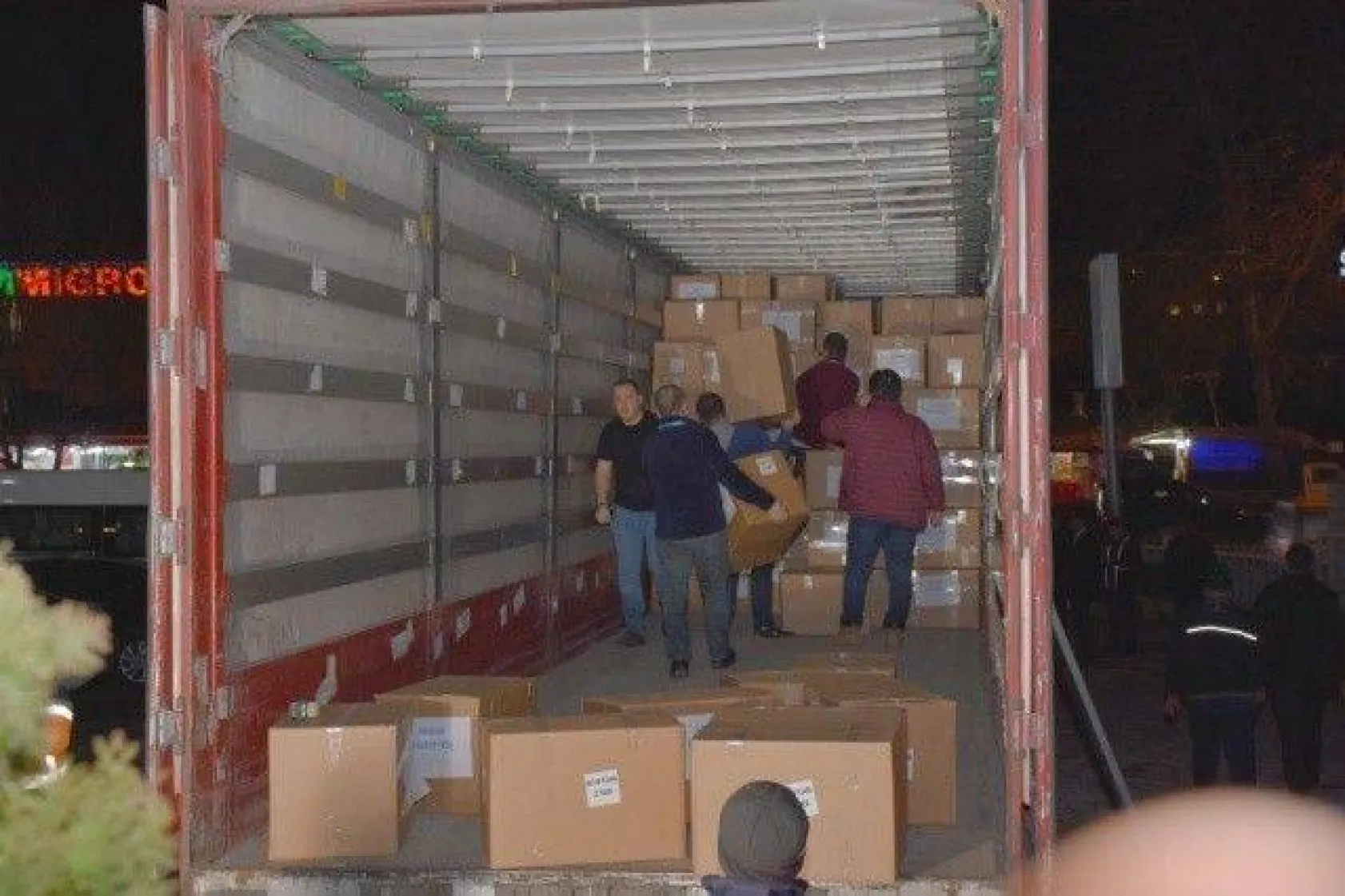 Silivri'den Sivrice'ye 2'nci Yardım Tır'ı