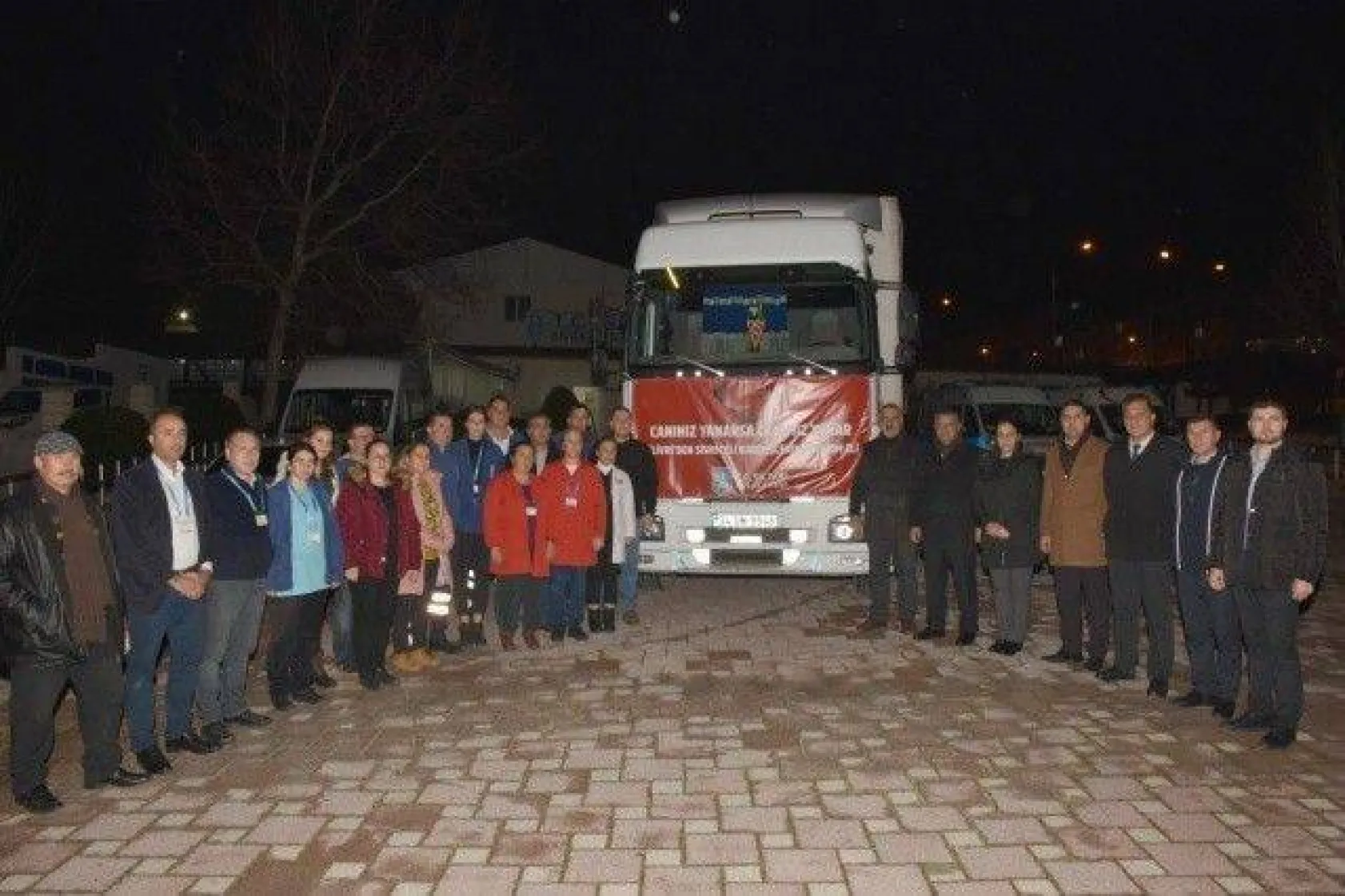 Silivri'den Sivrice'ye 2'nci Yardım Tır'ı