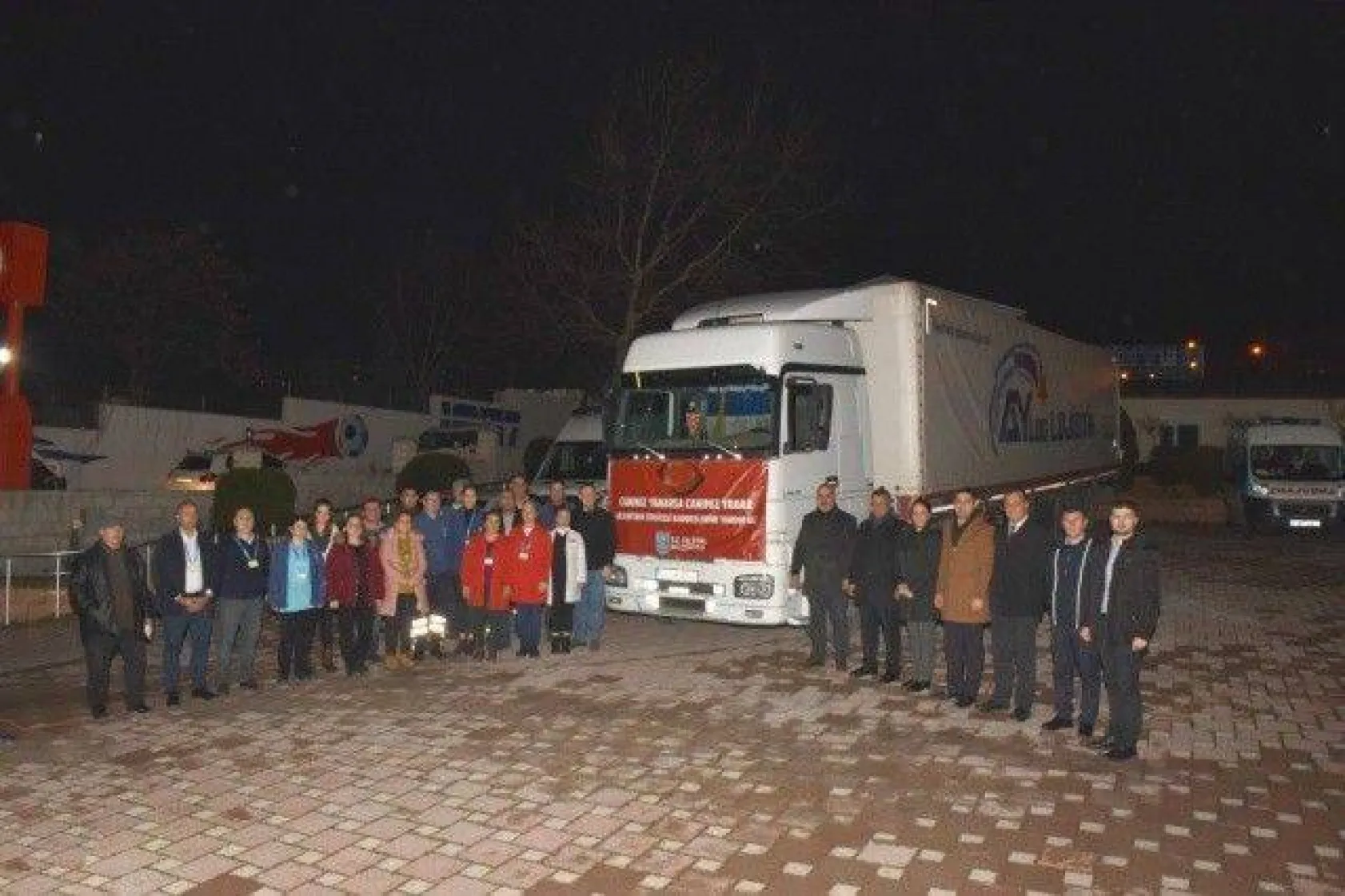 Silivri'den Sivrice'ye 2'nci Yardım Tır'ı