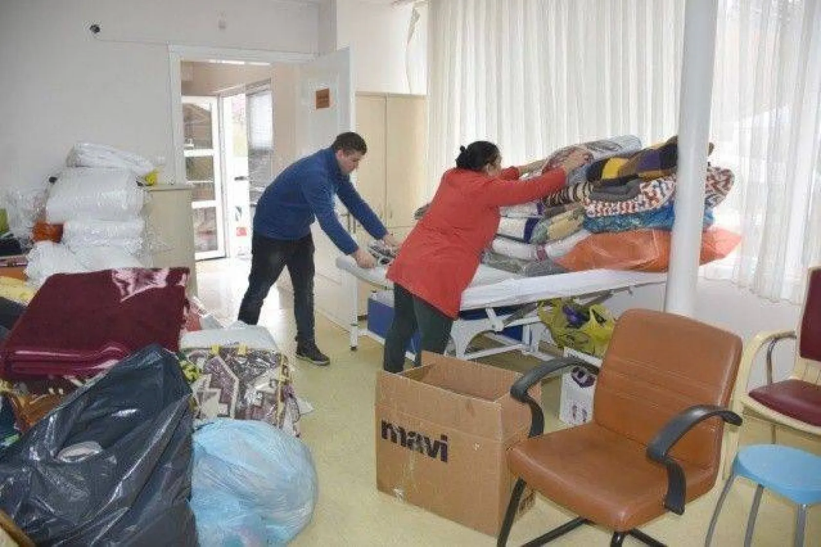 Silivri'den Sivrice'ye 2'nci Yardım Tır'ı