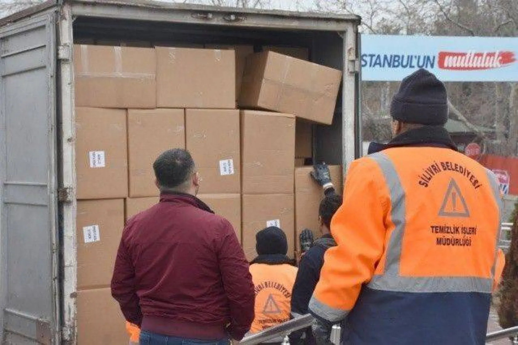 Silivri'den Sivrice'ye 2'nci Yardım Tır'ı