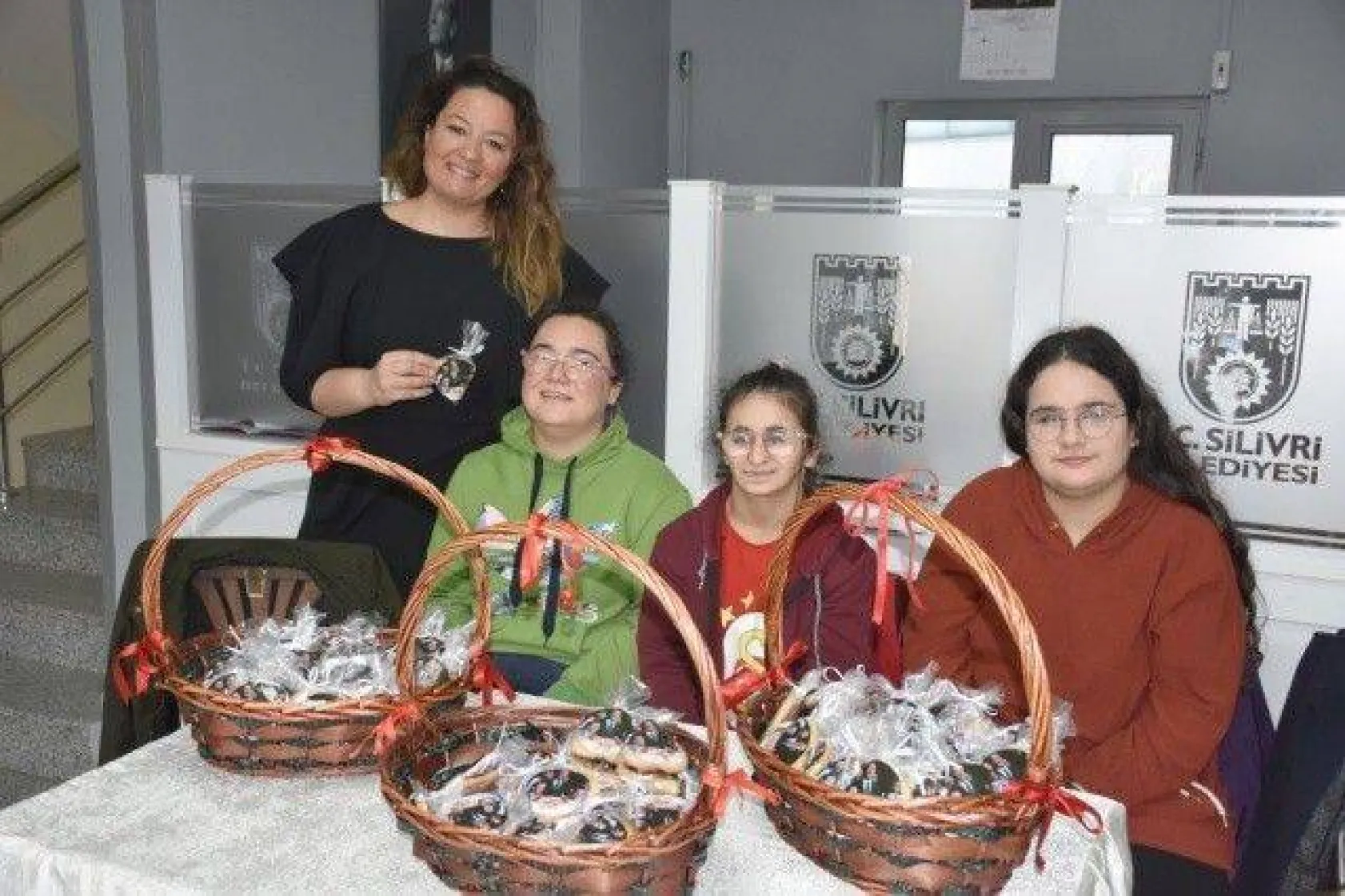 Özel Çocuklar Sevgi Kurabiyesi İkram Etti