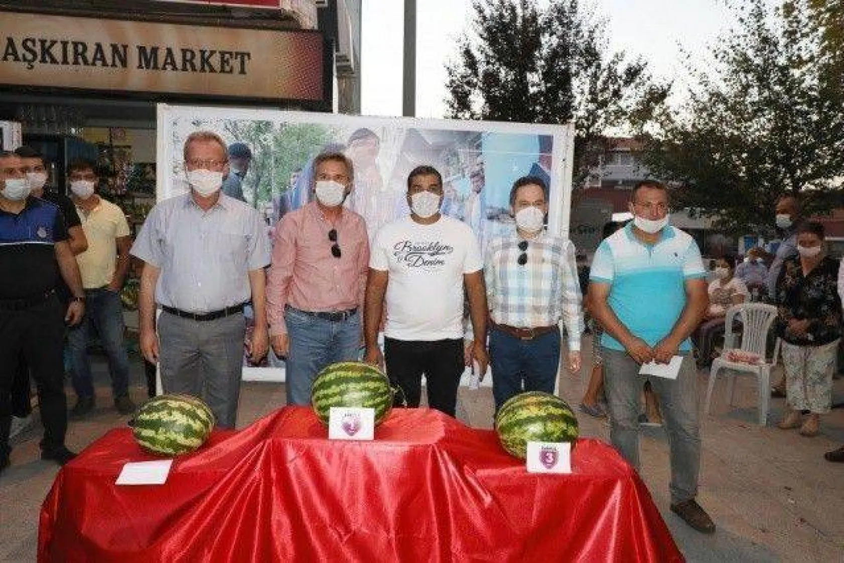 Silivri Kadıköy'de En İyi Karpuz Üreticileri Yarıştı