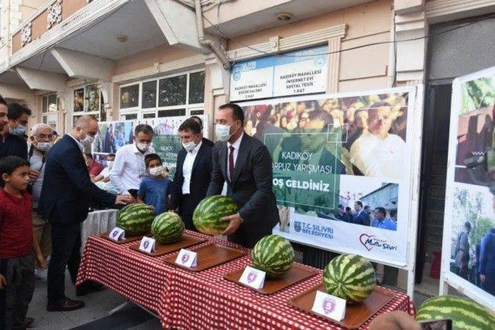 Silivri Kadıköy'de En İyi Karpuz Üreticileri Yarıştı