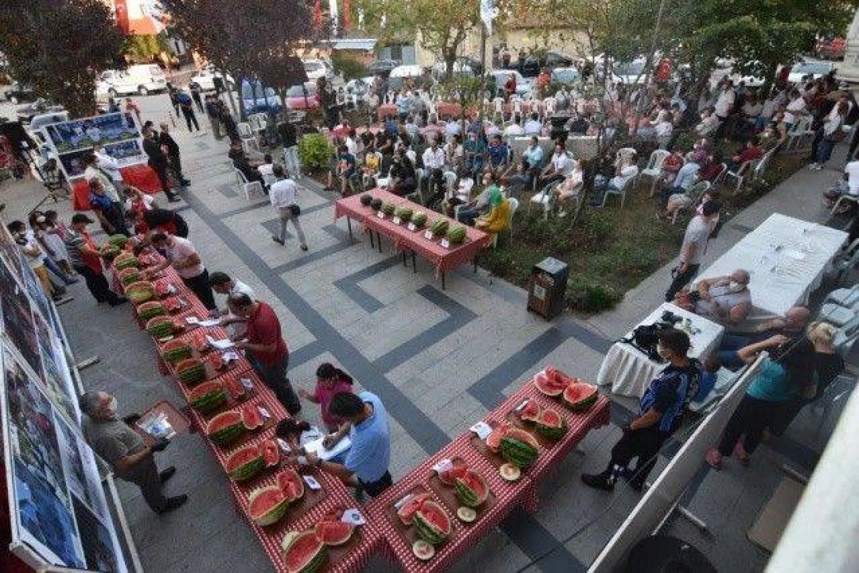 Silivri Kadıköy'de En İyi Karpuz Üreticileri Yarıştı