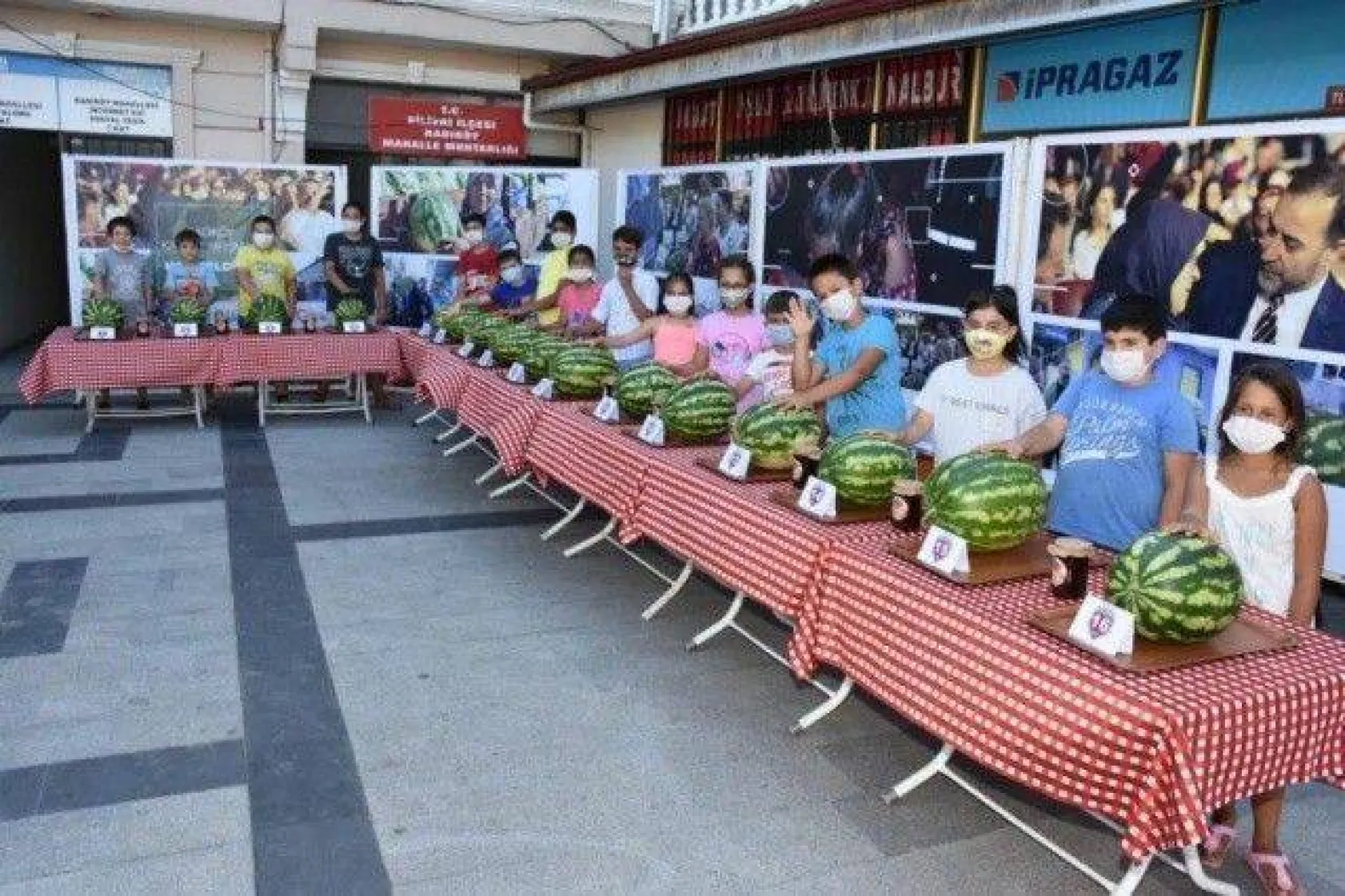 Silivri Kadıköy'de En İyi Karpuz Üreticileri Yarıştı