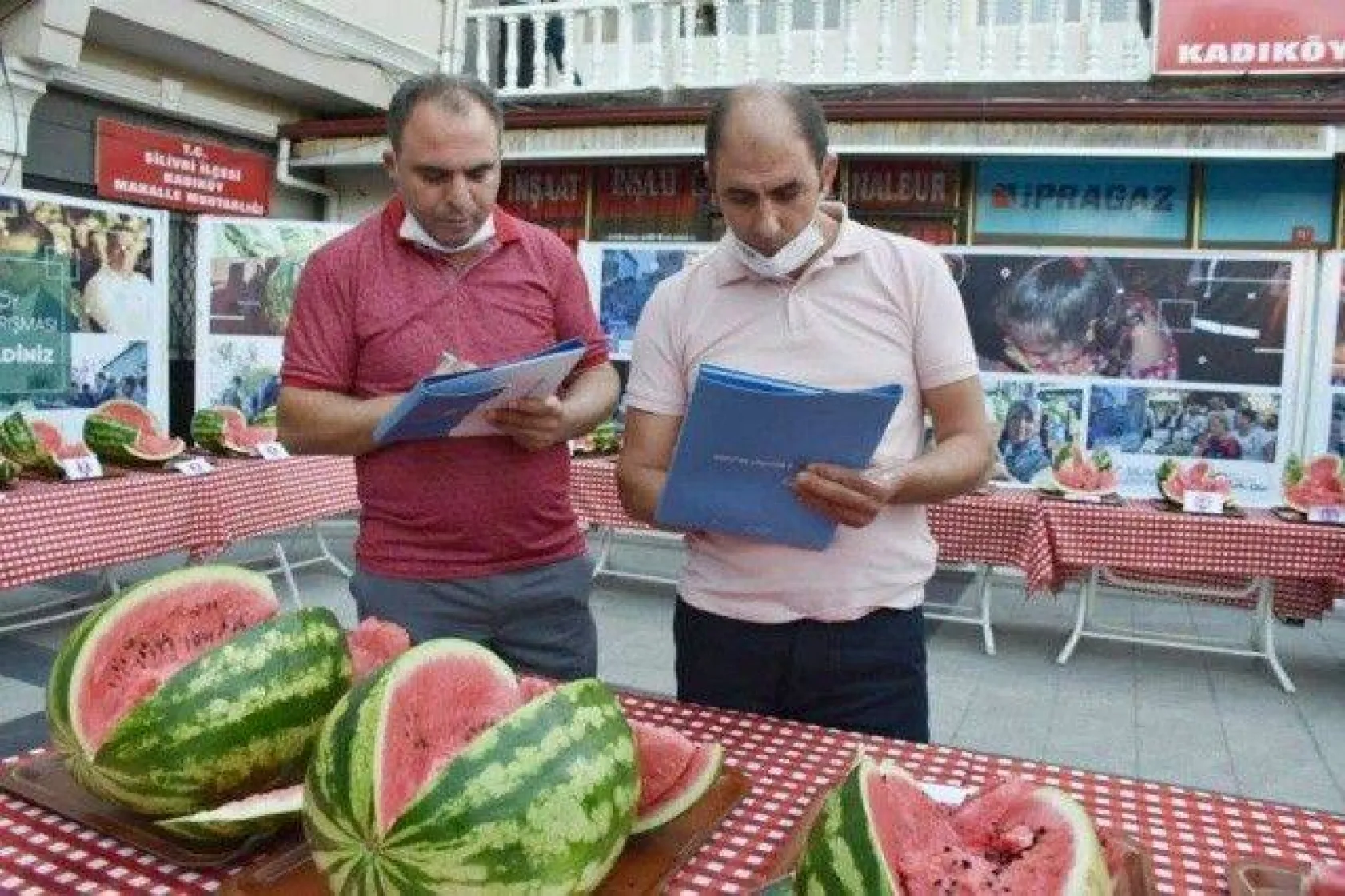 Silivri Kadıköy'de En İyi Karpuz Üreticileri Yarıştı