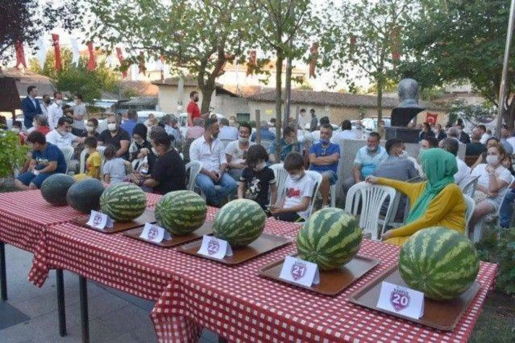 Silivri Kadıköy'de En İyi Karpuz Üreticileri Yarıştı