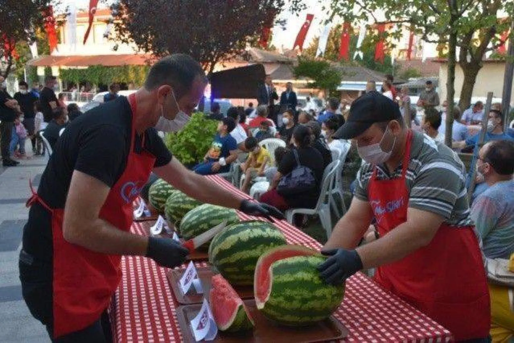 Silivri Kadıköy'de En İyi Karpuz Üreticileri Yarıştı