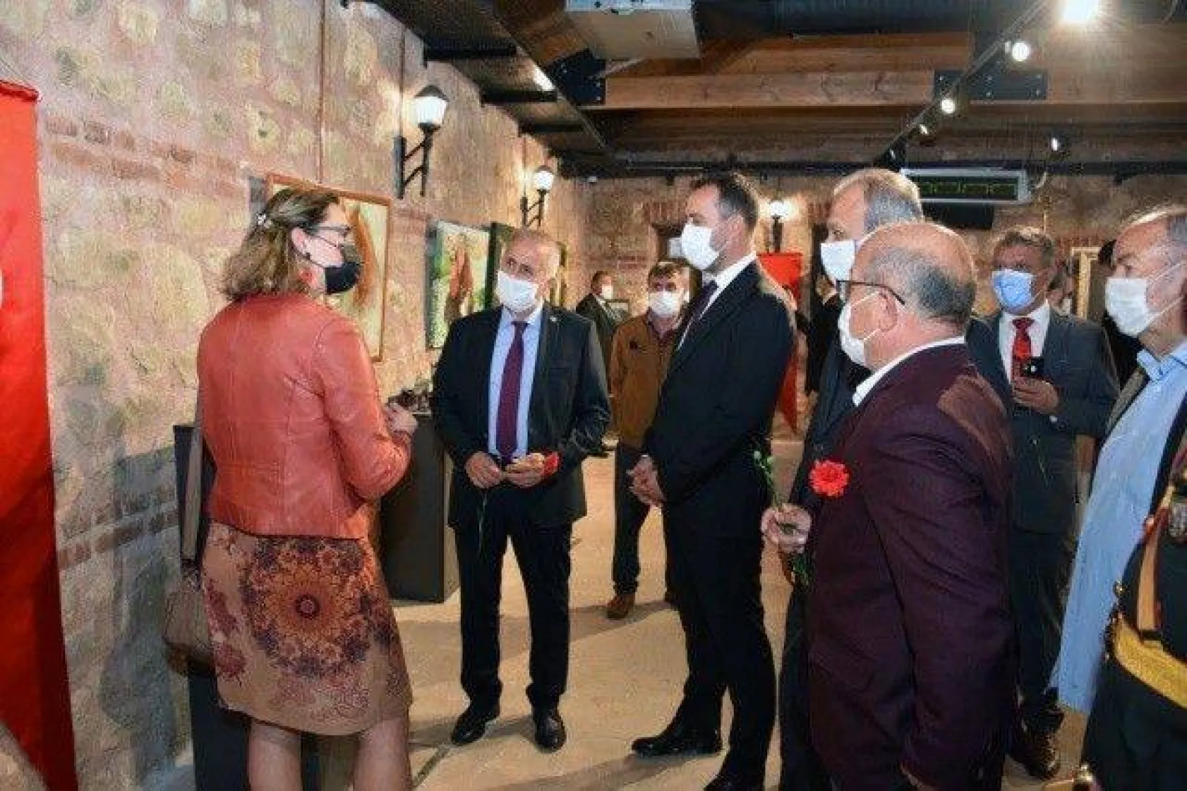 29 Ekim Kutlamaları Çelenk Sunumu ile Başladı