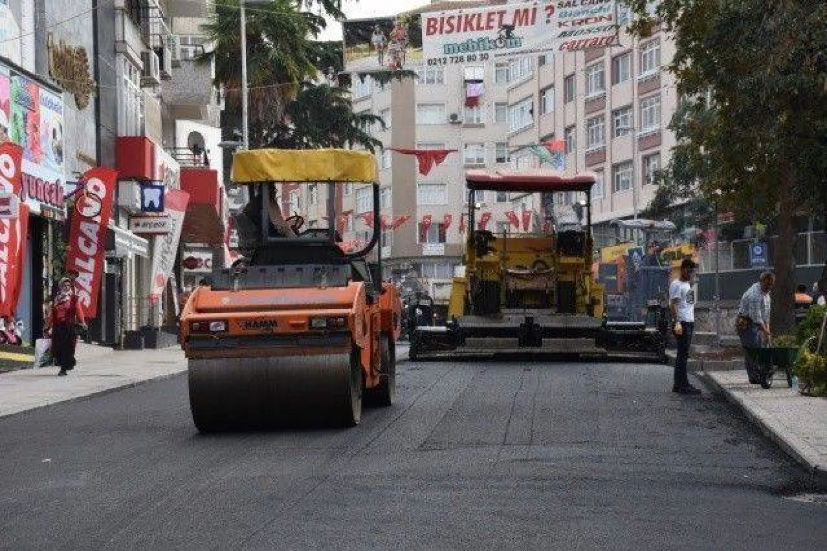 Hacı Pervane Caddesi Baştan Sona Yenilendi