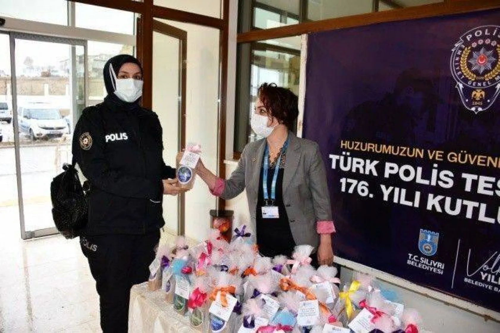 Silivri Belediyesinden Polislere Anlamlı Sürpriz