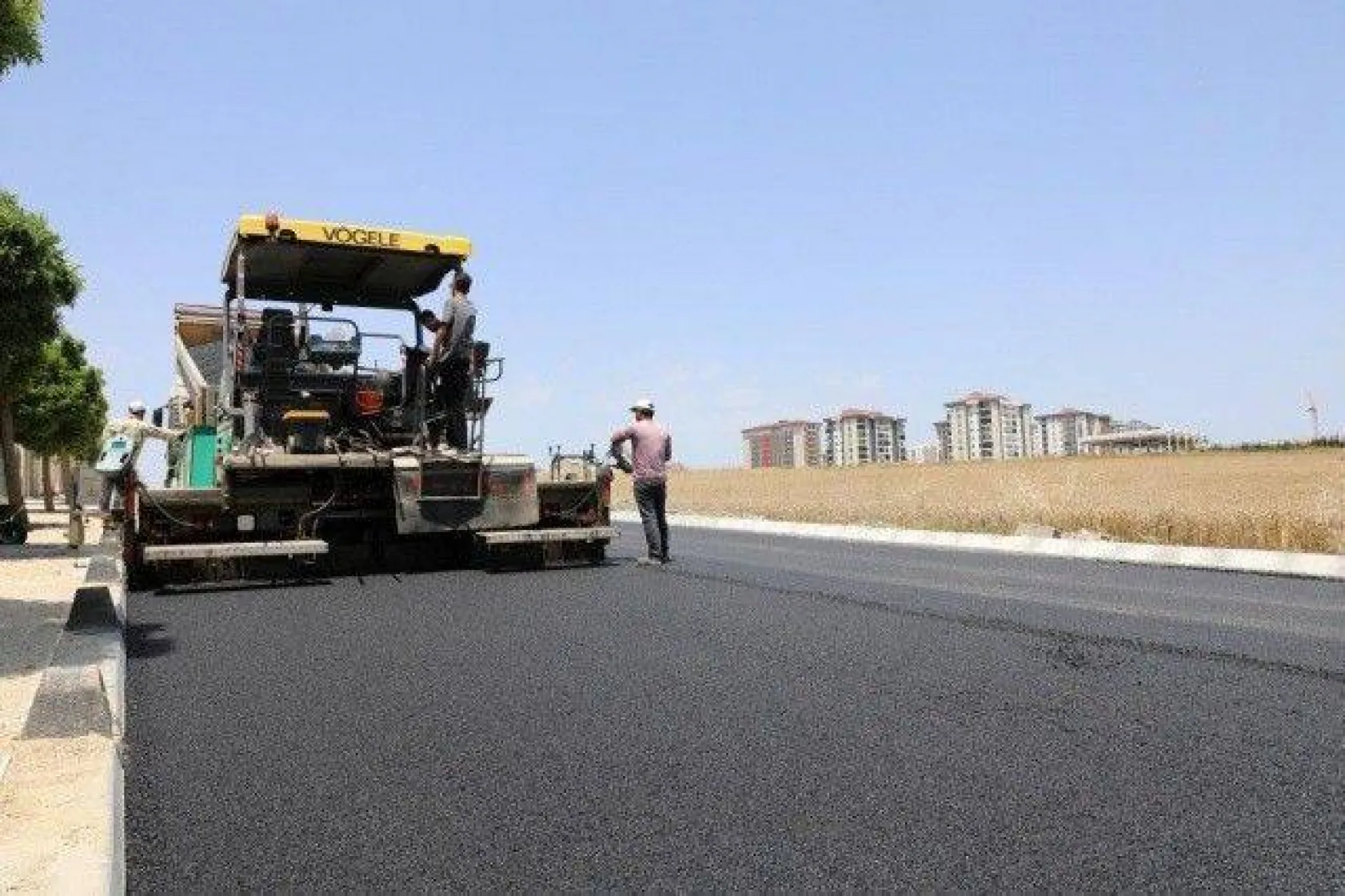 Silivri Belediyesinin Asfalt Mesaisi Devam Ediyor