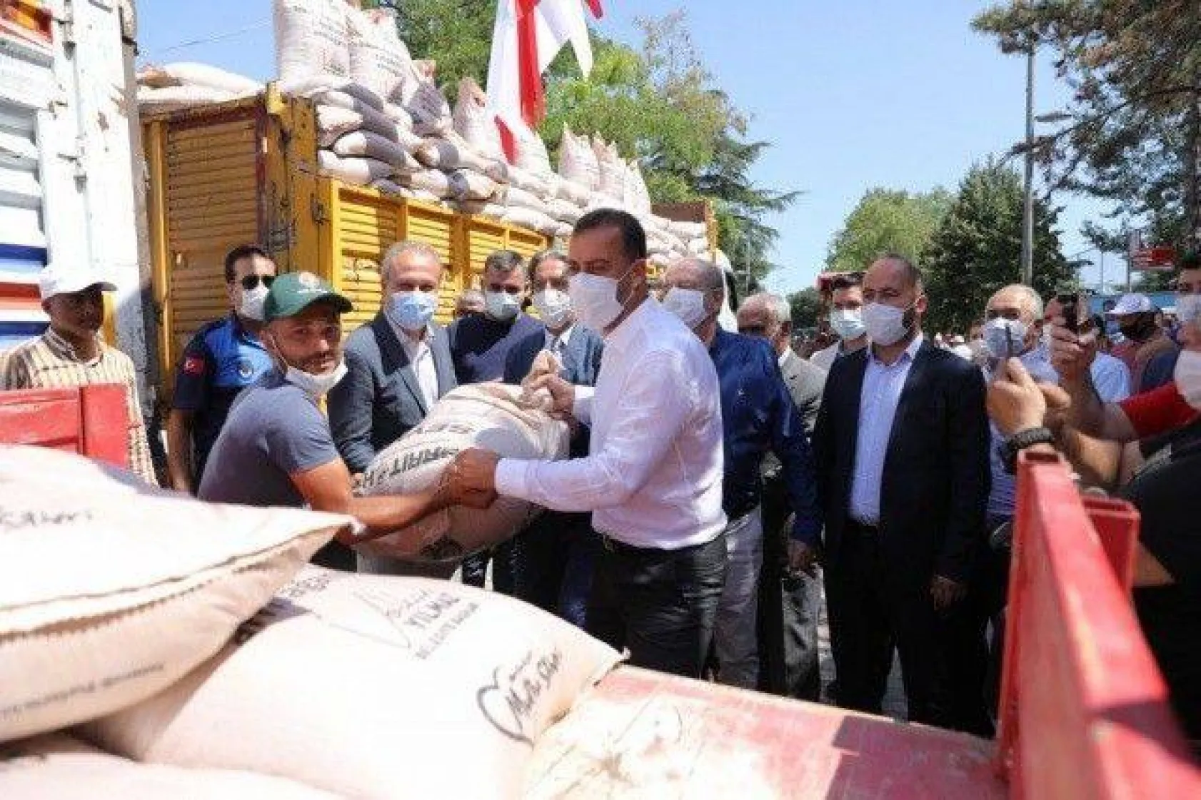 Silivri Belediyesinden Türkiye'de Eşi Görülmemiş Tohumluk Arpa Desteği