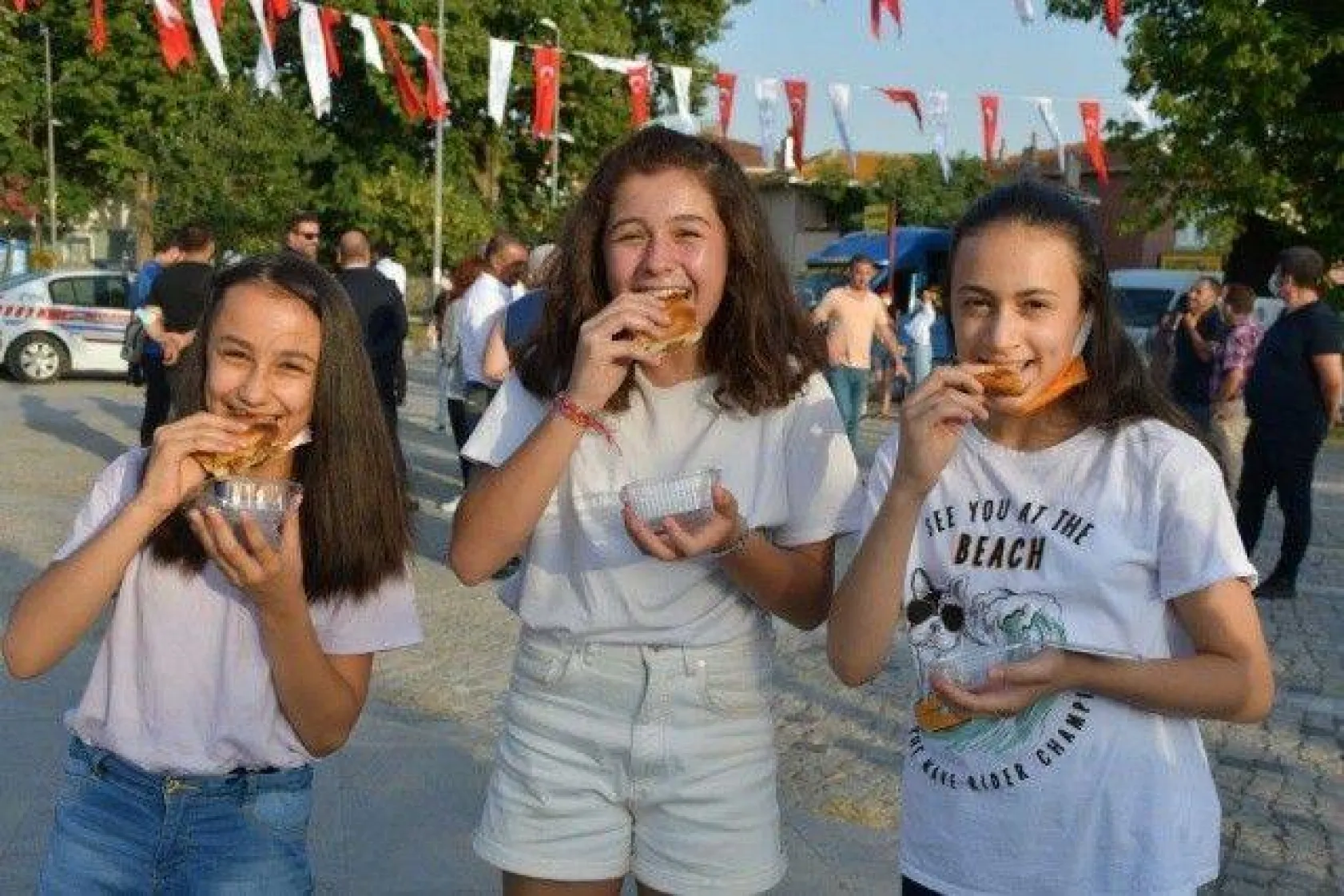 Ortaköy'de Börekler Yarıştı