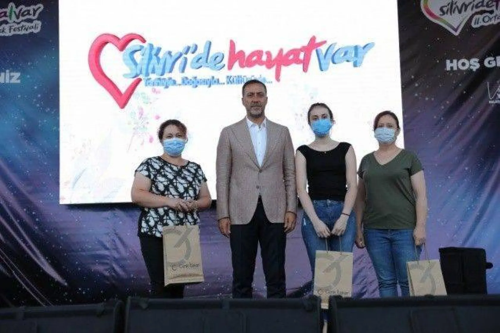 Ortaköy'de Börekler Yarıştı