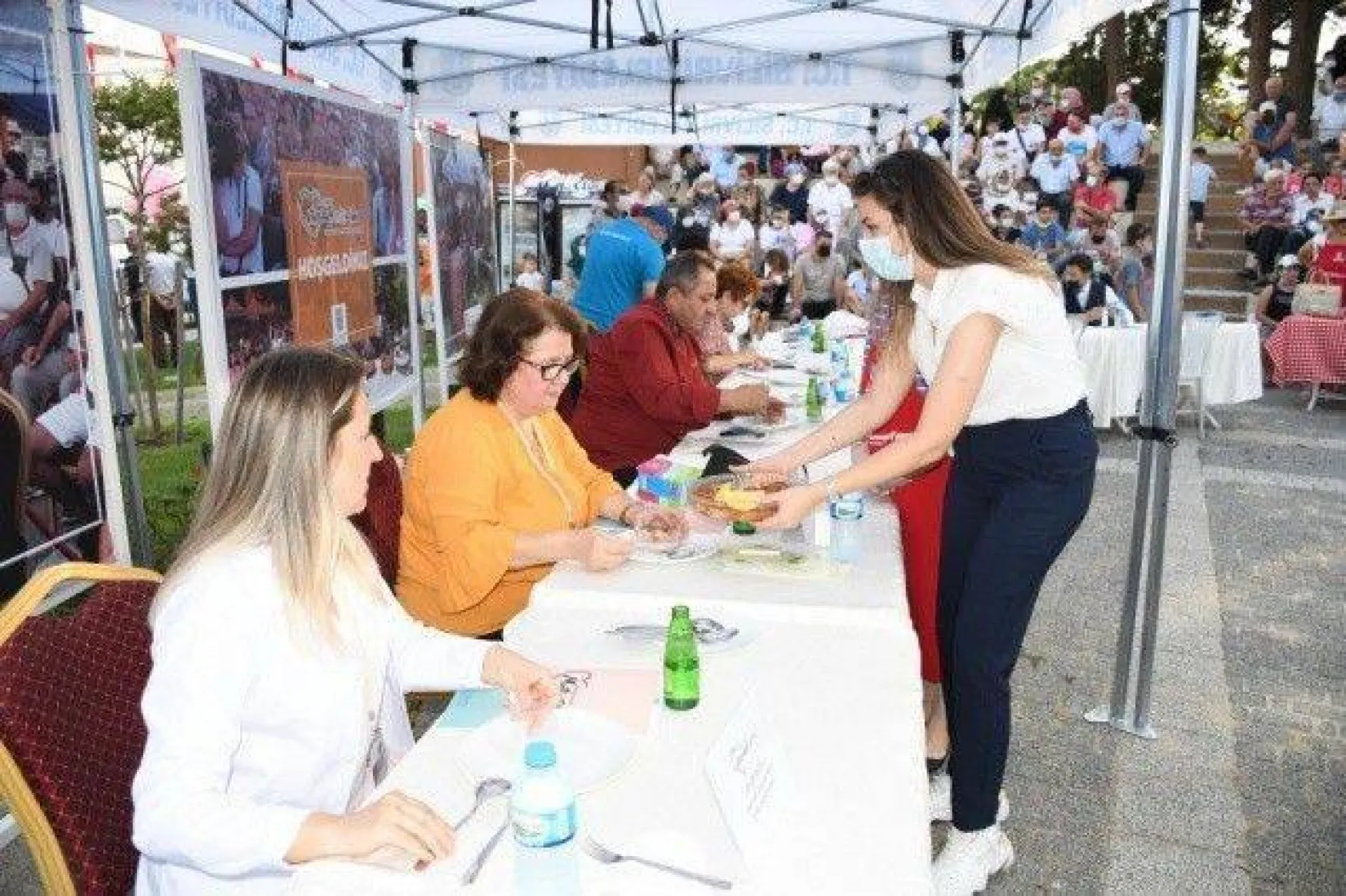 Selimpaşa'nın Kavunları ve Bamyaları Yarıştı