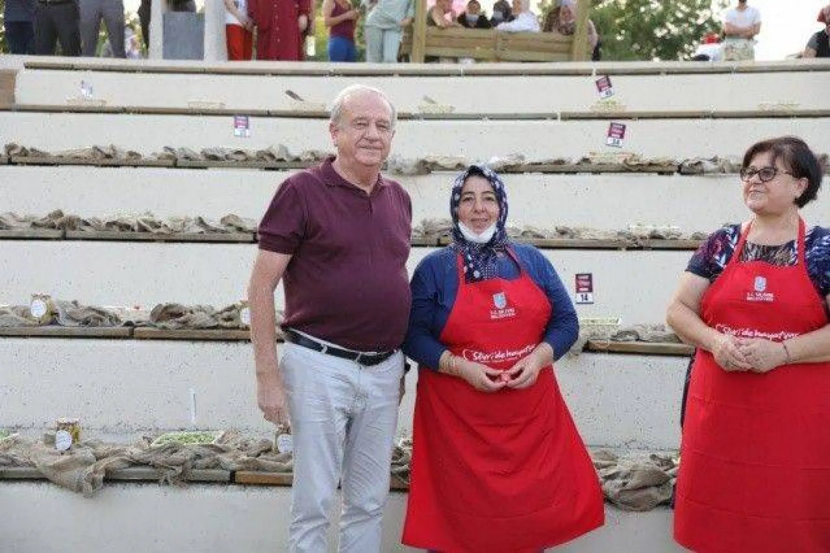 Selimpaşa'nın Kavunları ve Bamyaları Yarıştı