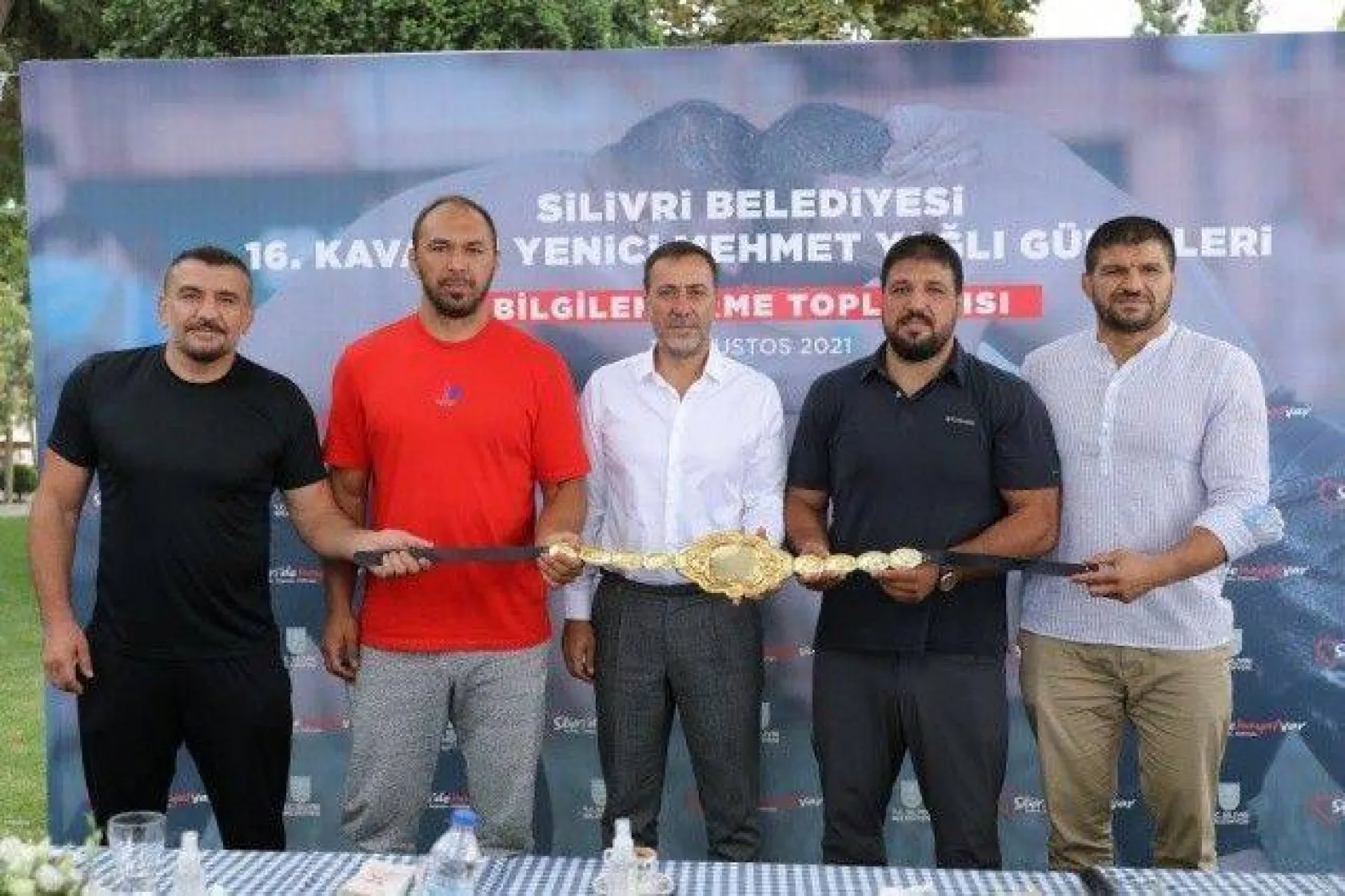 Kırkpınar Başpehlivanlarını Ağırlayan Silivri'de Heyecan Başladı