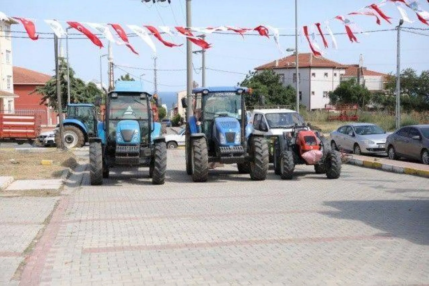 Gümüşyakalı Çiftçiler Tohumluk Arpa Mutluluğu Yaşadı