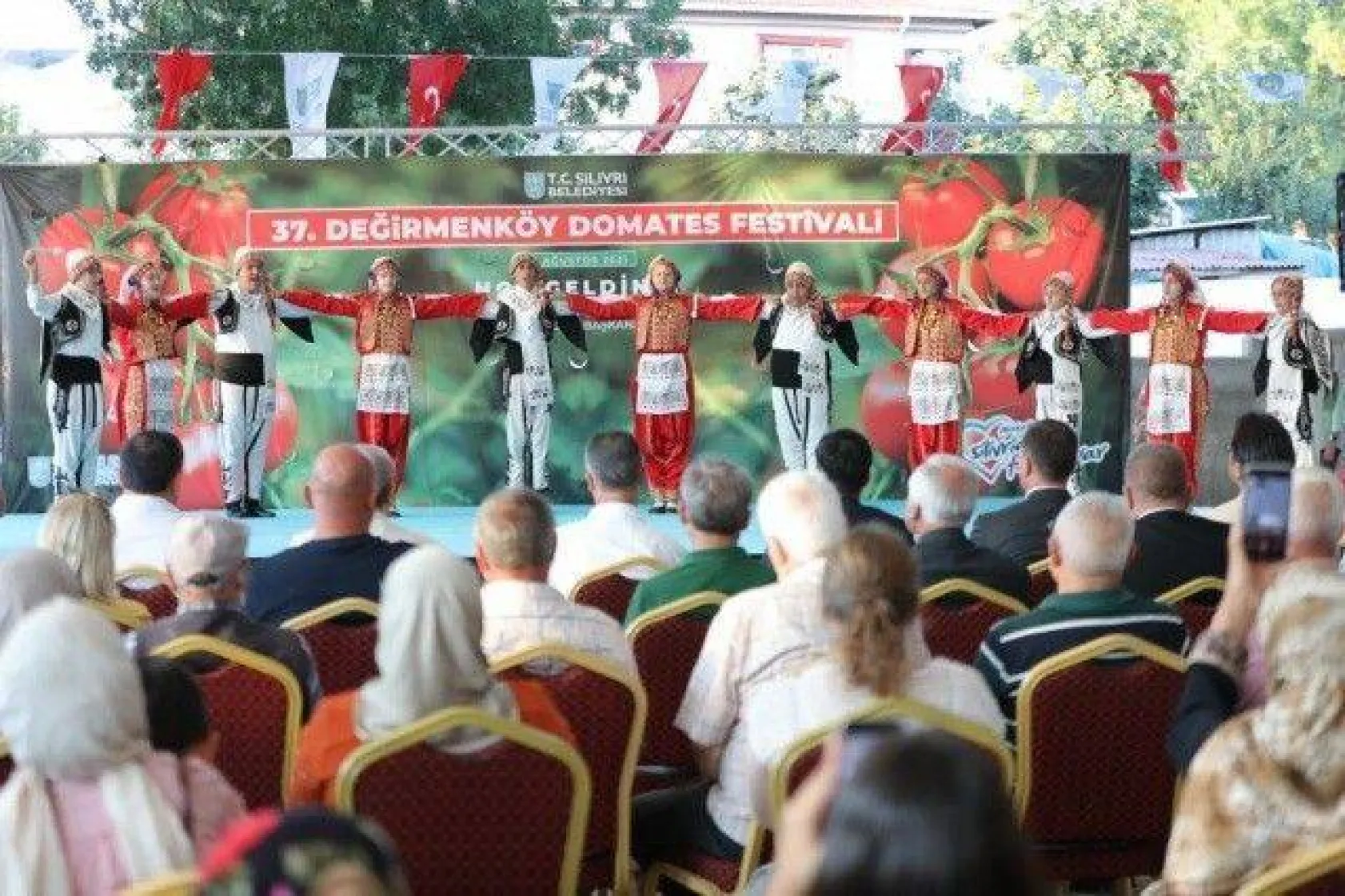 Değirmenköy'de Domatesler Yarıştı