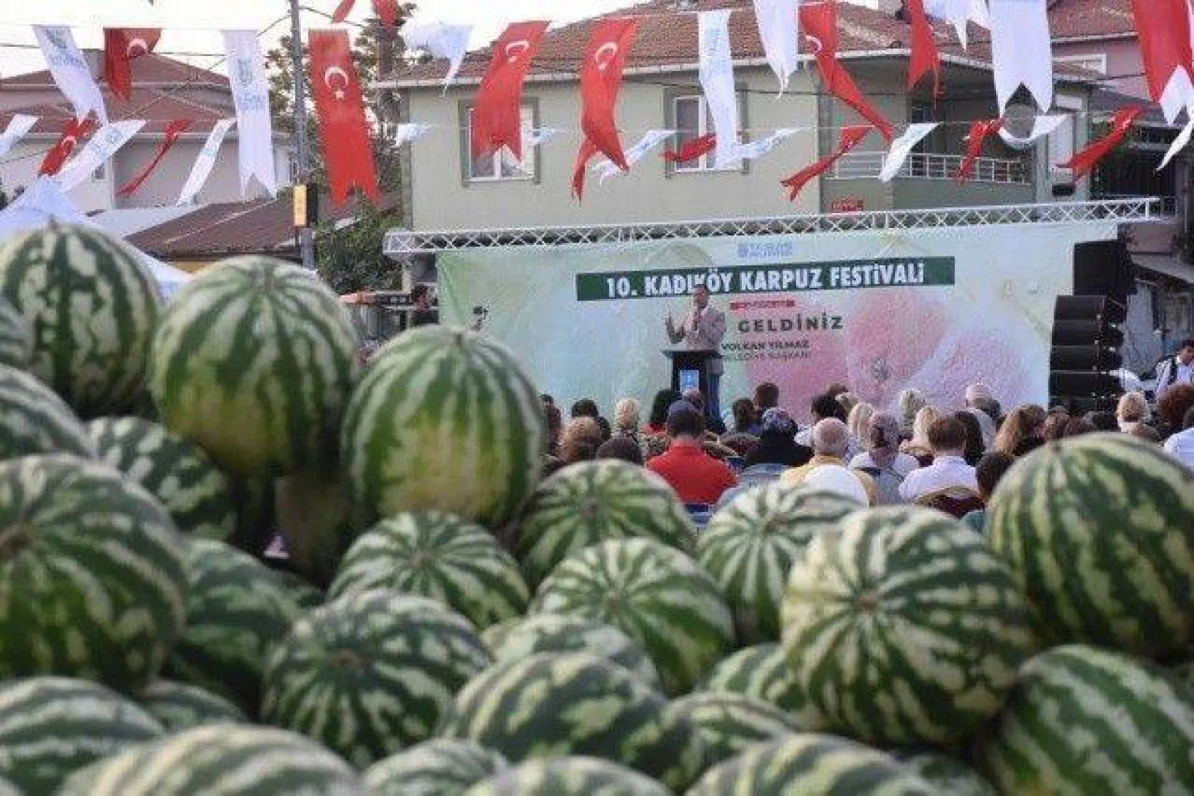 Kadıköy'de Karpuz Ziyafeti