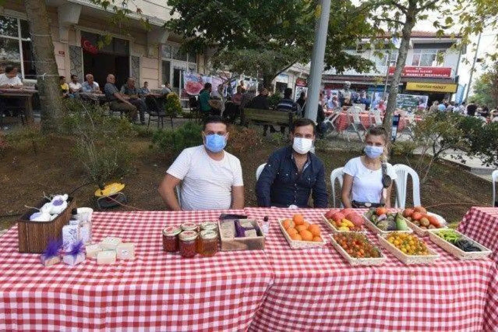 Kadıköy'de Karpuz Ziyafeti