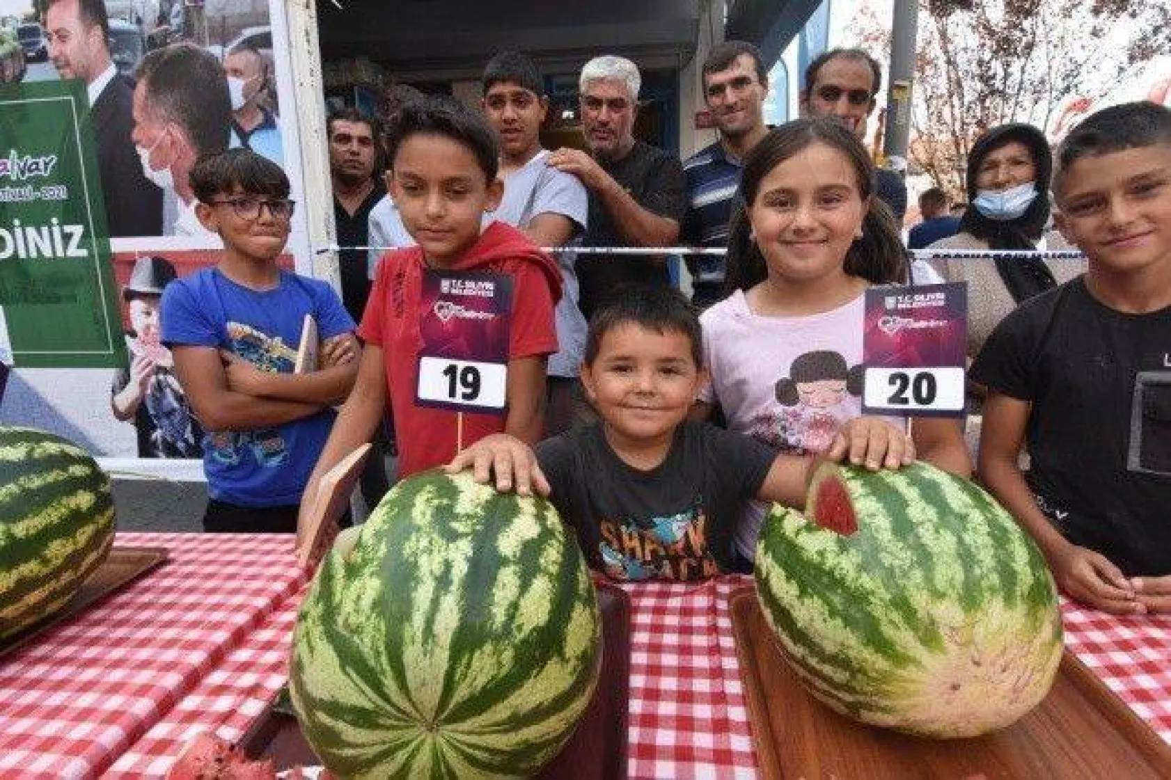 Kadıköy'de Karpuz Ziyafeti