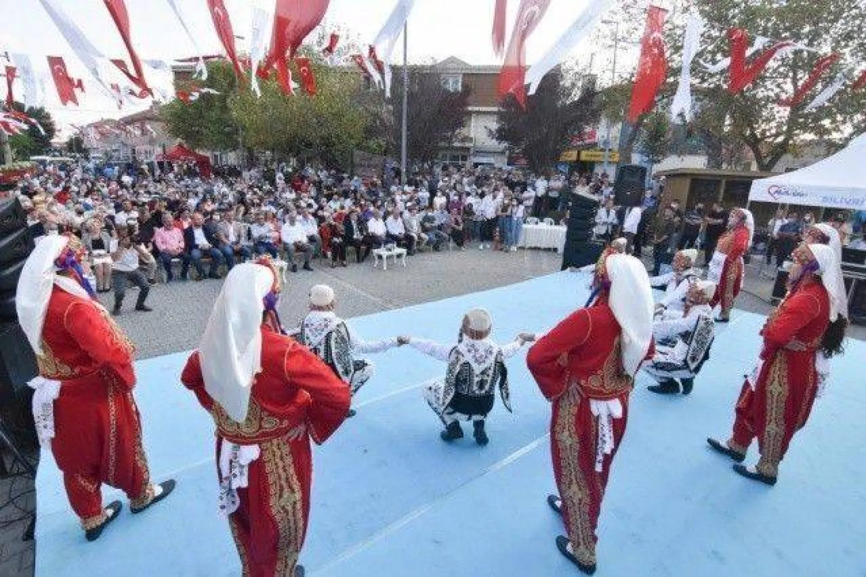Kadıköy'de Karpuz Ziyafeti