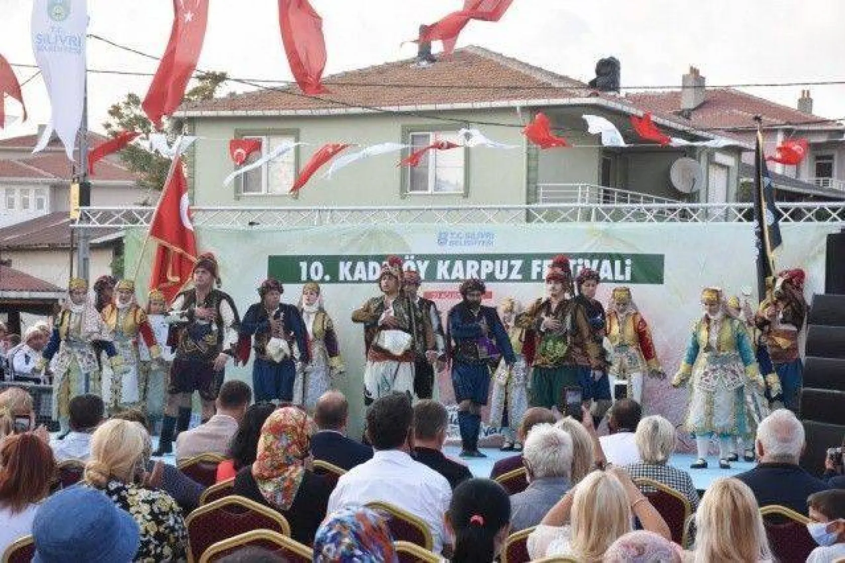 Kadıköy'de Karpuz Ziyafeti