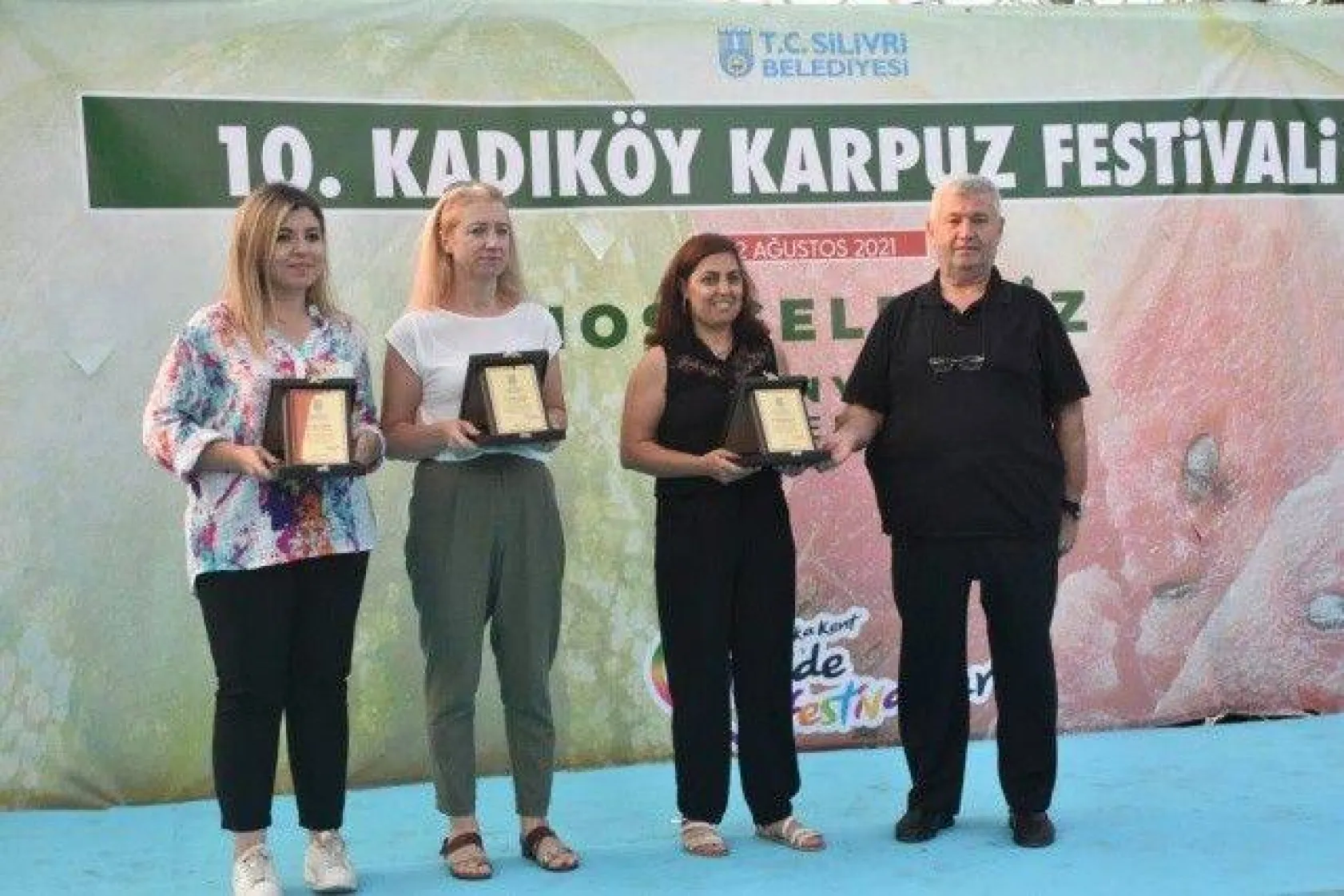 Kadıköy'de Karpuz Ziyafeti