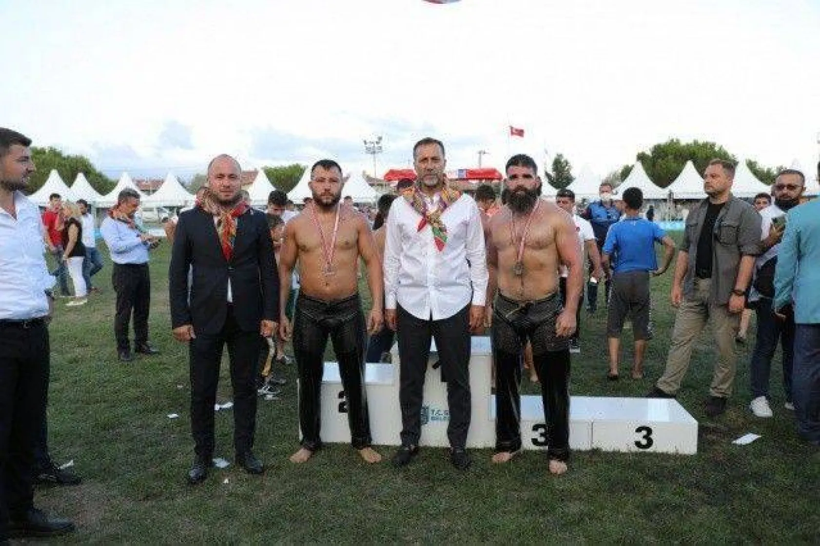 Silivri Er Meydanında Çatırtı Koptu