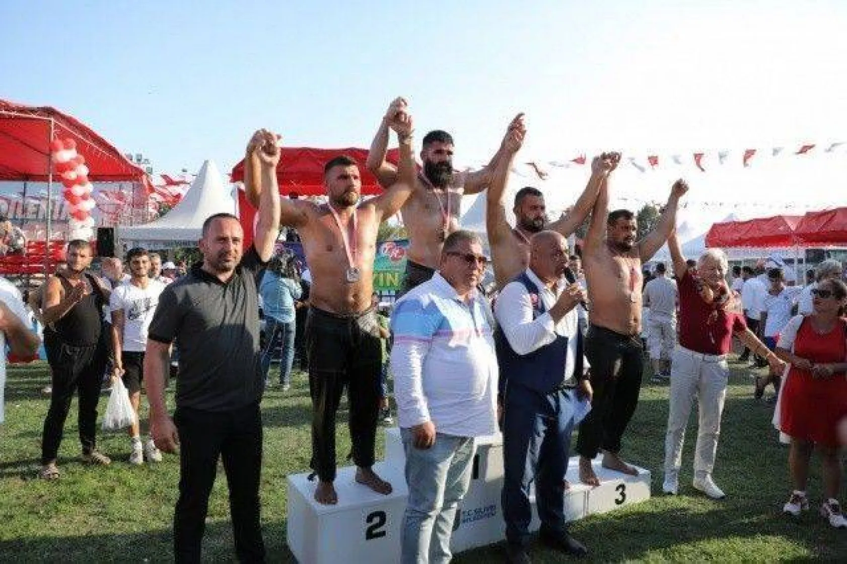 Silivri Er Meydanında Çatırtı Koptu