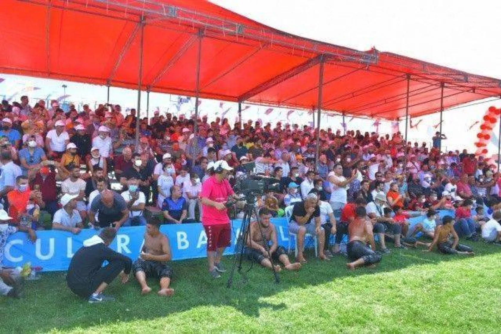 Silivri Er Meydanında Çatırtı Koptu