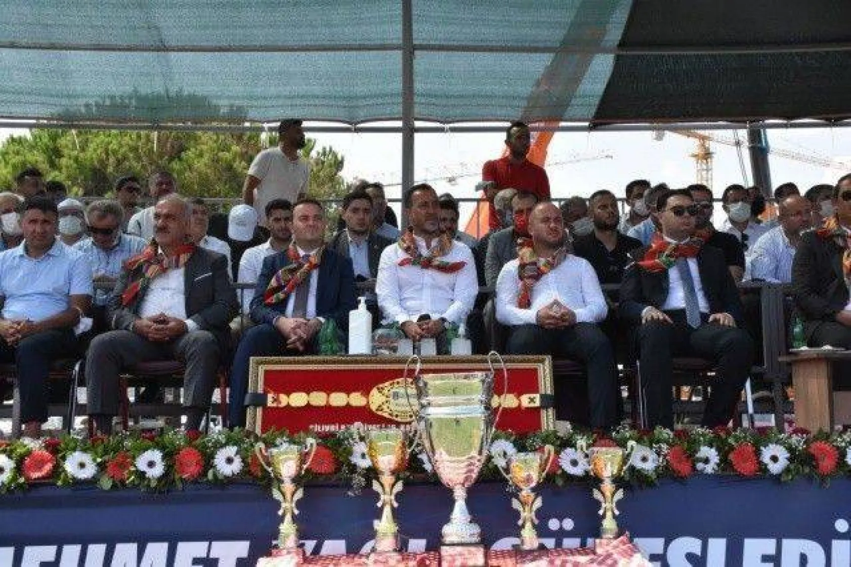 Silivri Er Meydanında Çatırtı Koptu