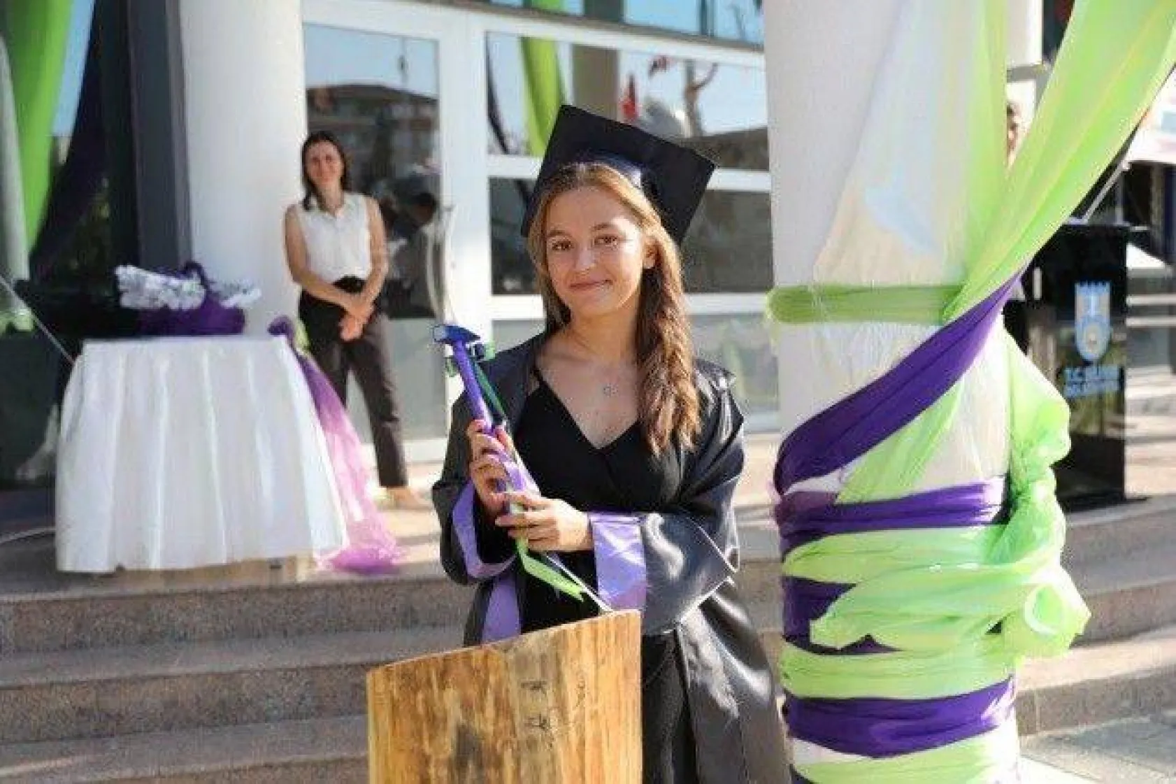 TÜRAM Lisesi'nde Mezuniyet Coşkusu