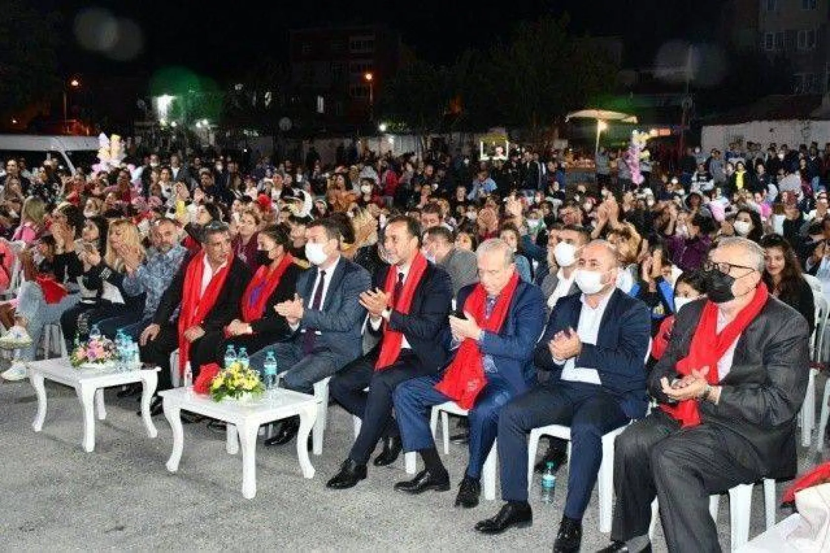 Silivri'de Dokuz Sekizlik Muhteşem Roman Gecesi