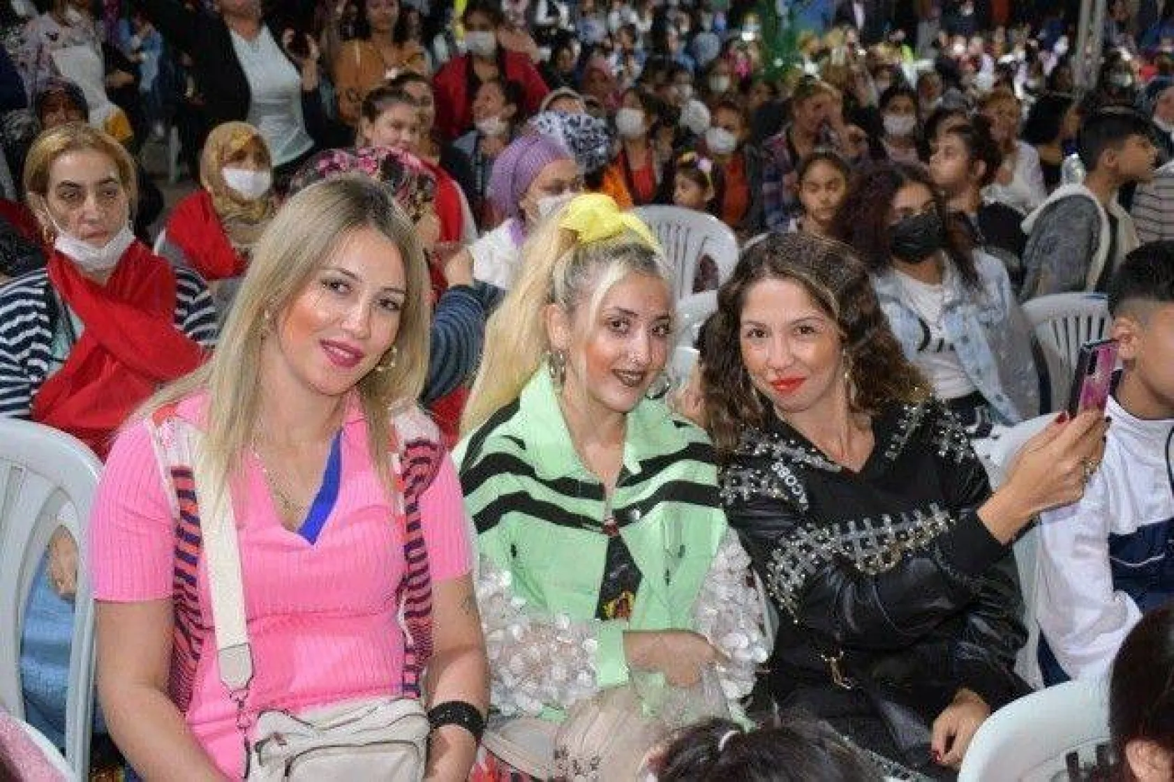 Silivri'de Dokuz Sekizlik Muhteşem Roman Gecesi