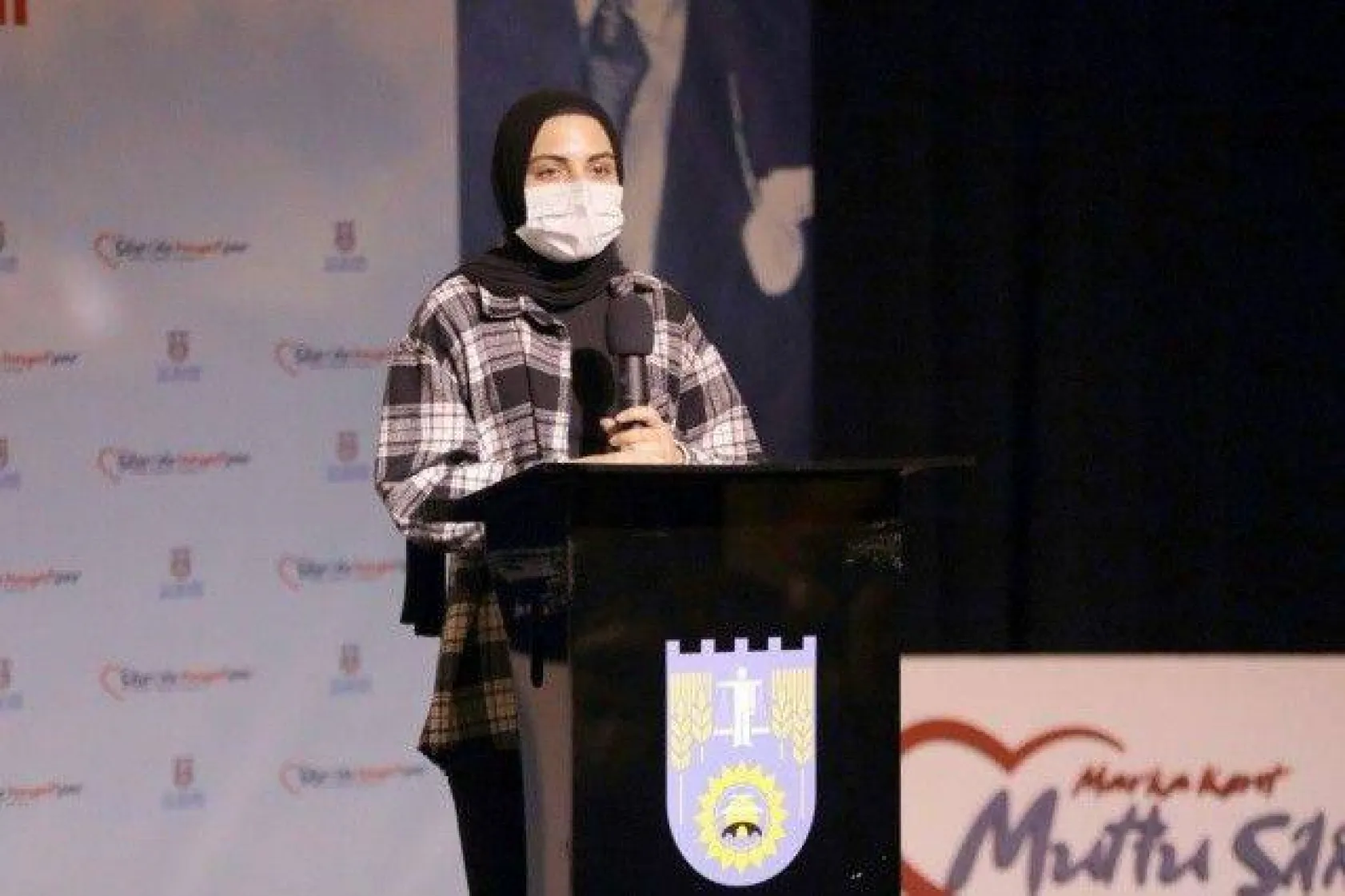 LGS ve YKS'de Dereceye Giren Öğrencilere Ödül Verildi