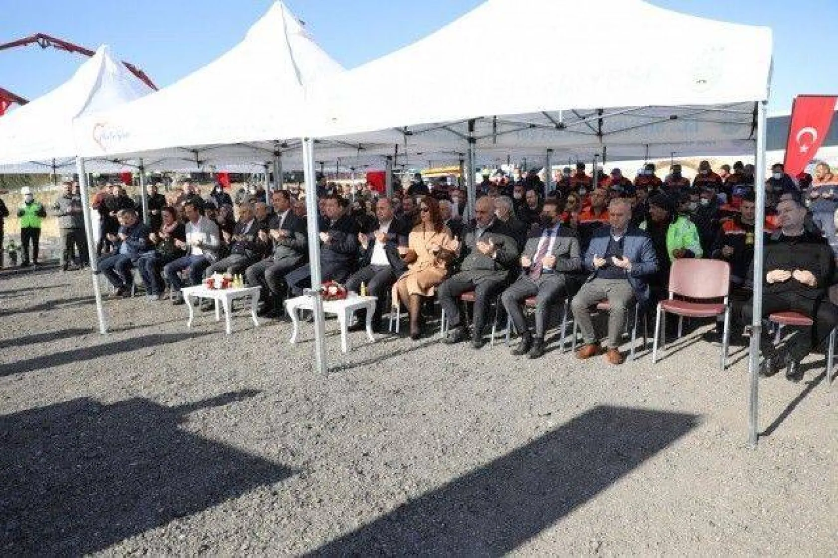 Konteynırlardan Konforlu Hizmet Binalarına Doğru