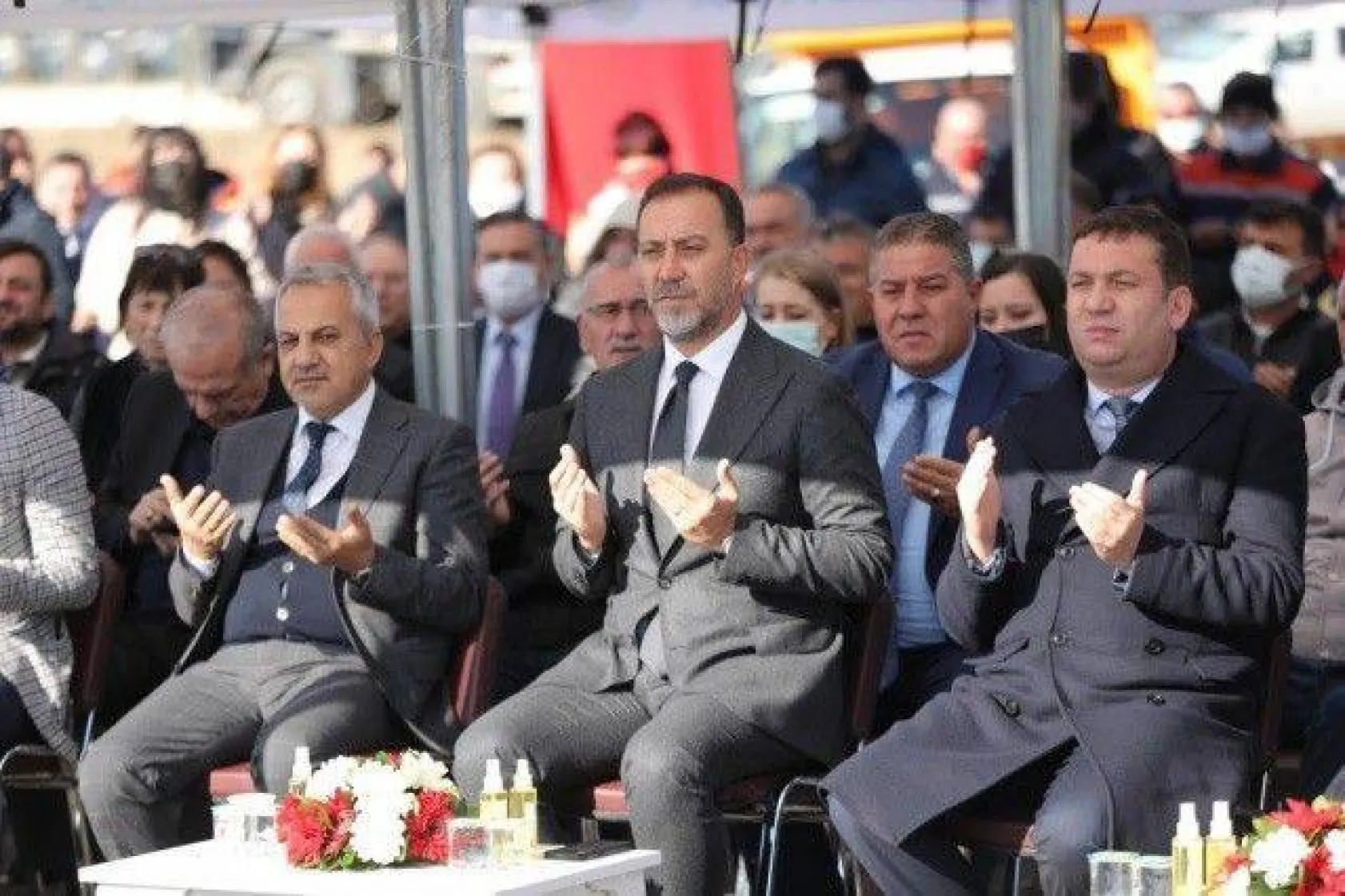 Konteynırlardan Konforlu Hizmet Binalarına Doğru